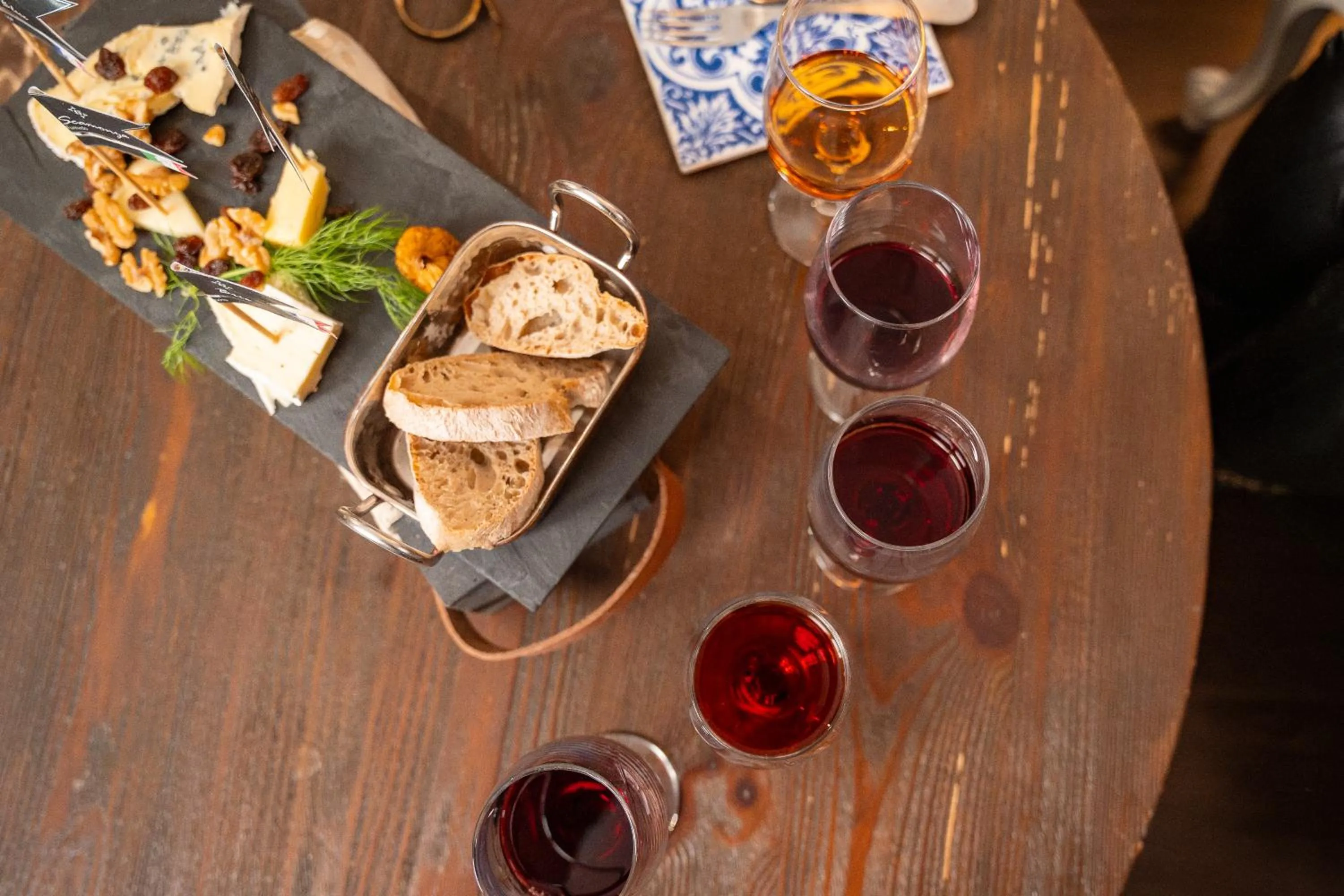 Opus One Luxury Guest House & Wine