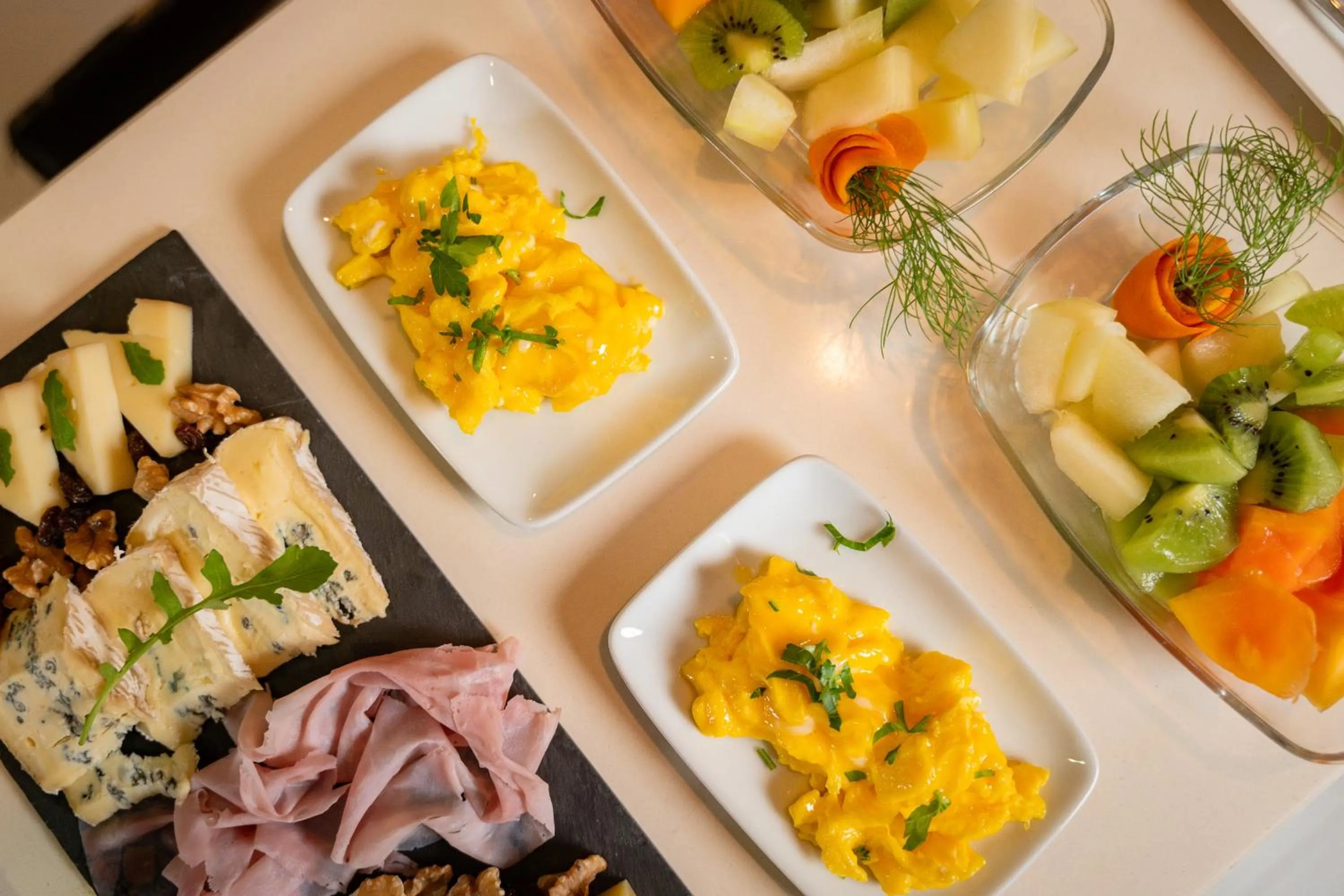 Opus One Luxury Guest House & Wine