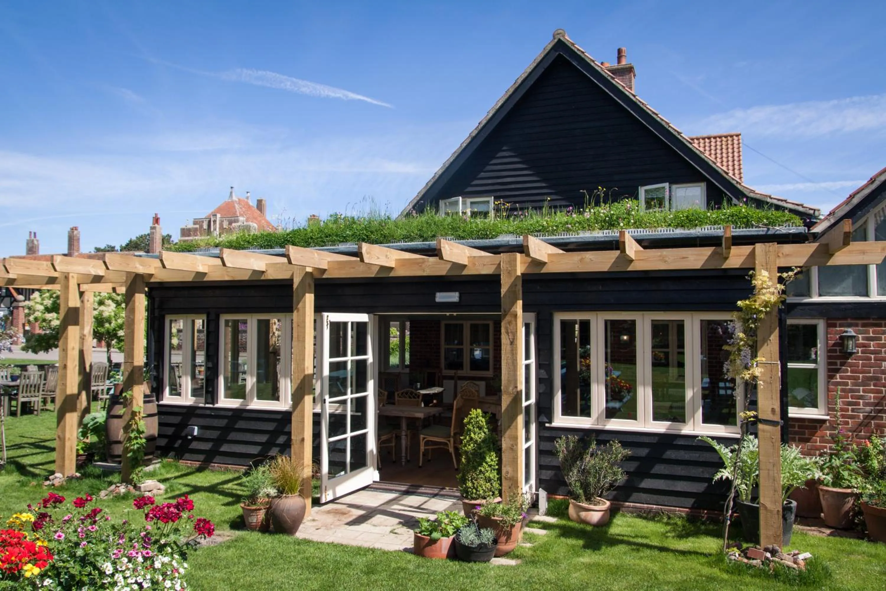 Patio in The Dolphin Inn