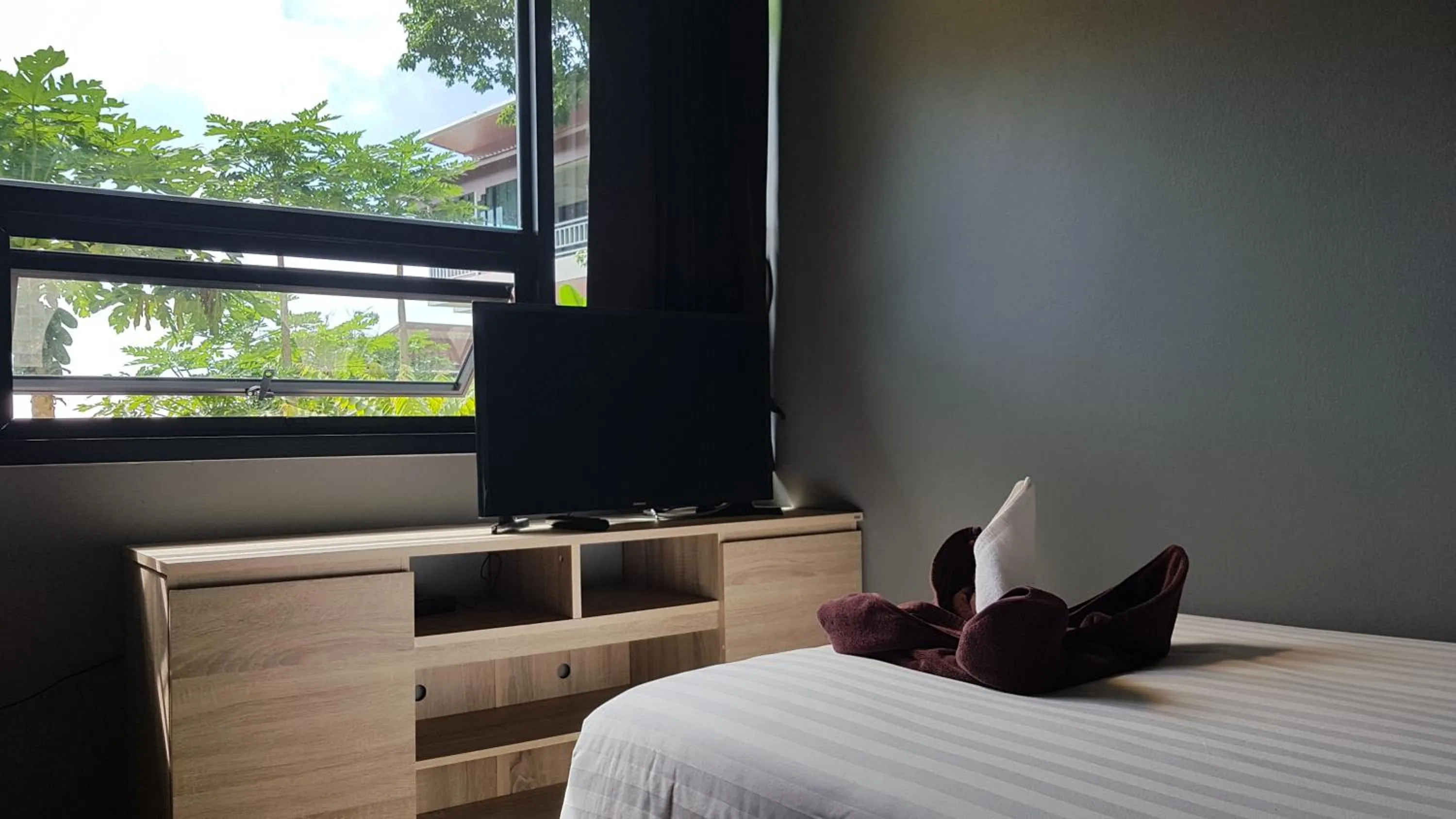 Bed in Balcony Villa