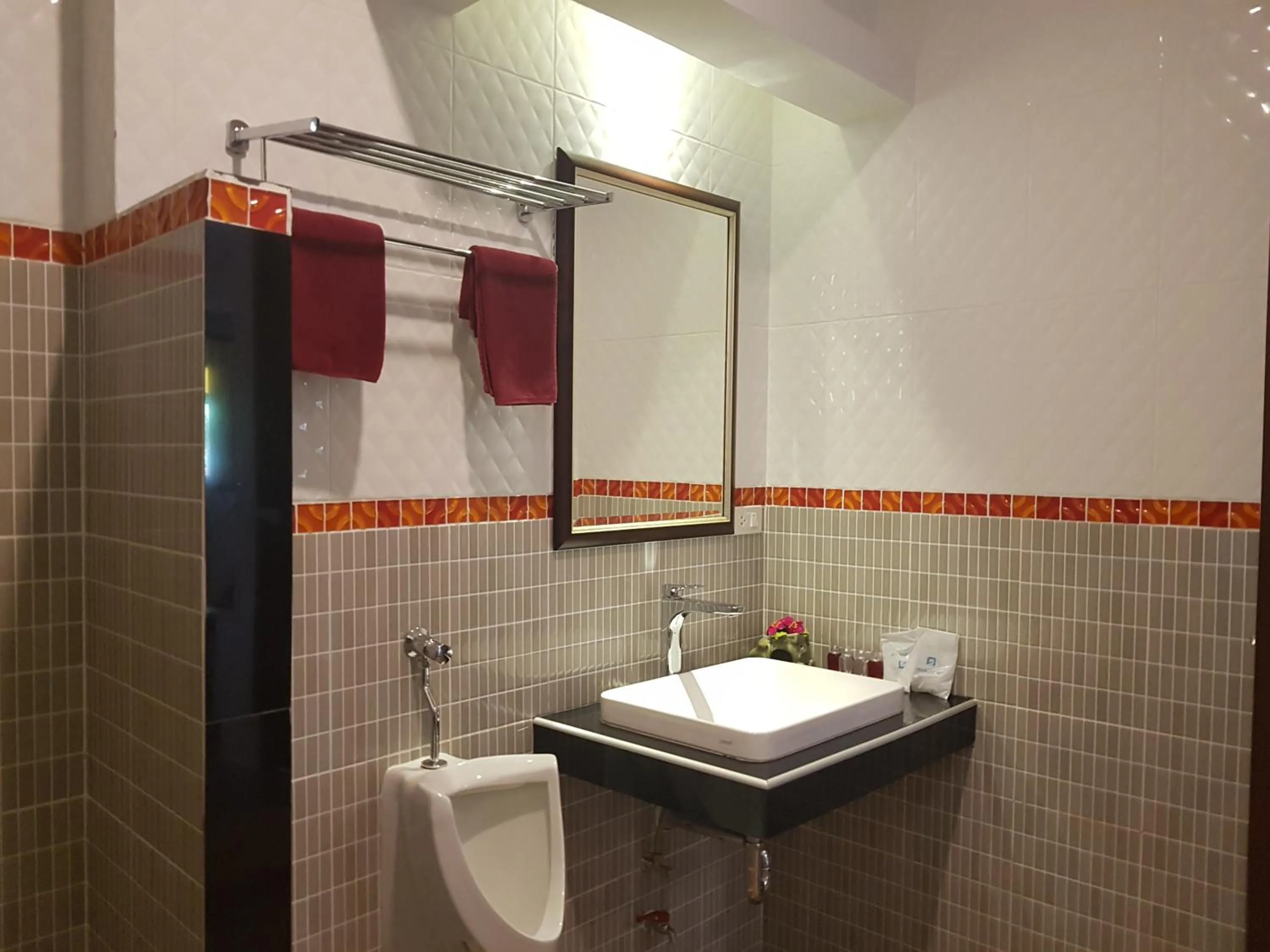 Bathroom in Balcony Villa