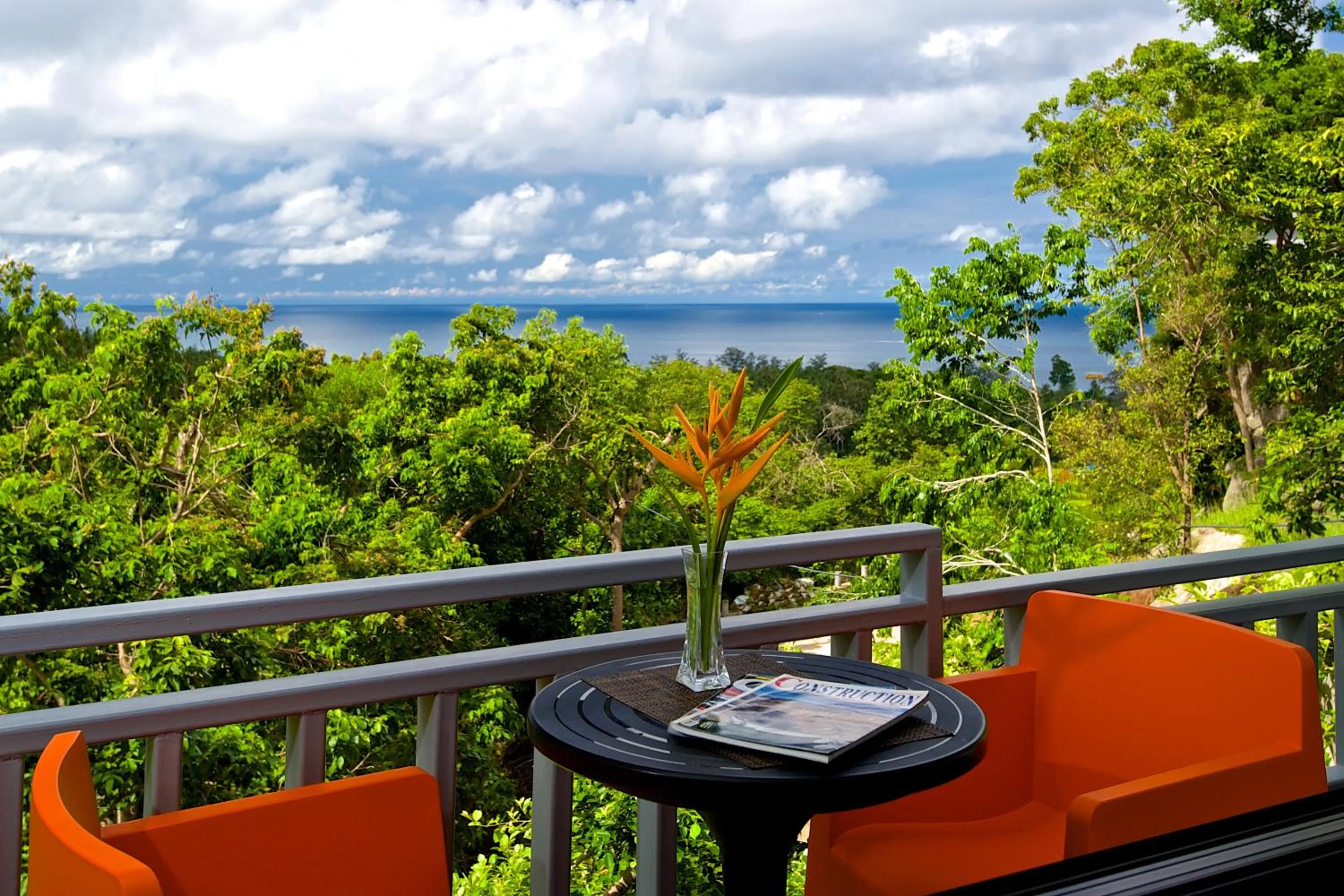 Garden view in Balcony Villa