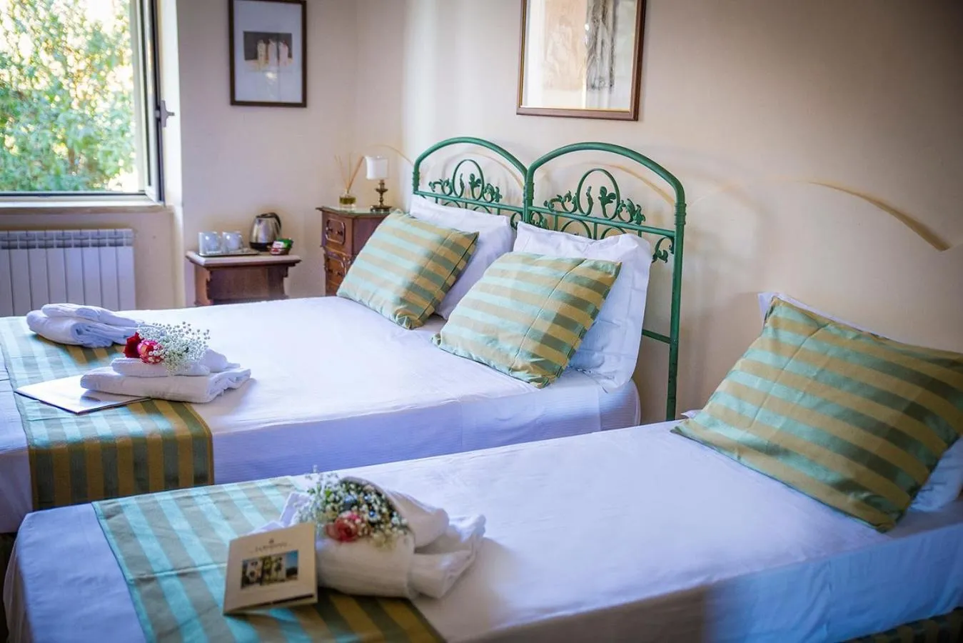 Double or Twin Room with Private Bathroom in B&B La Residenza Torchiara