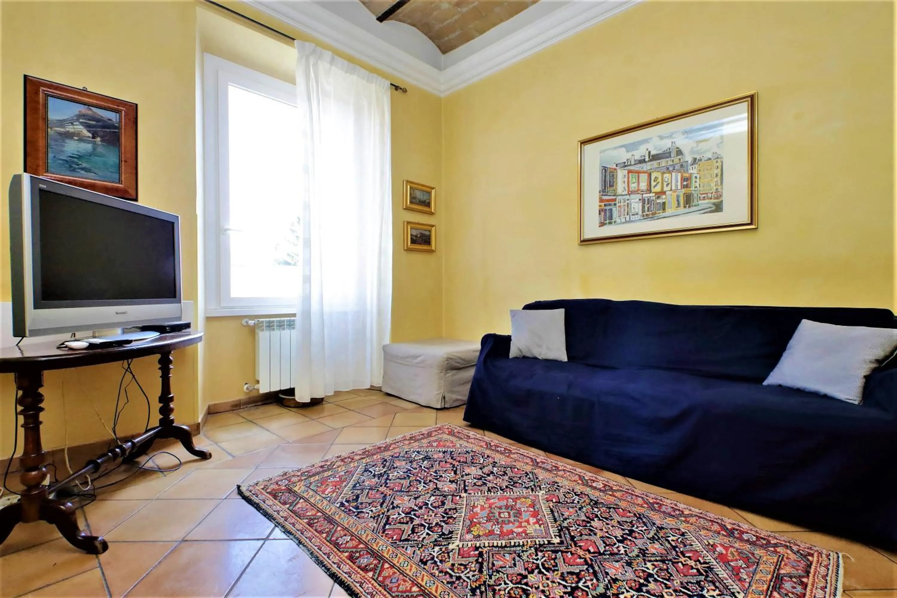 TV and multimedia in Bellezza Al Colosseo - B&B & Apts