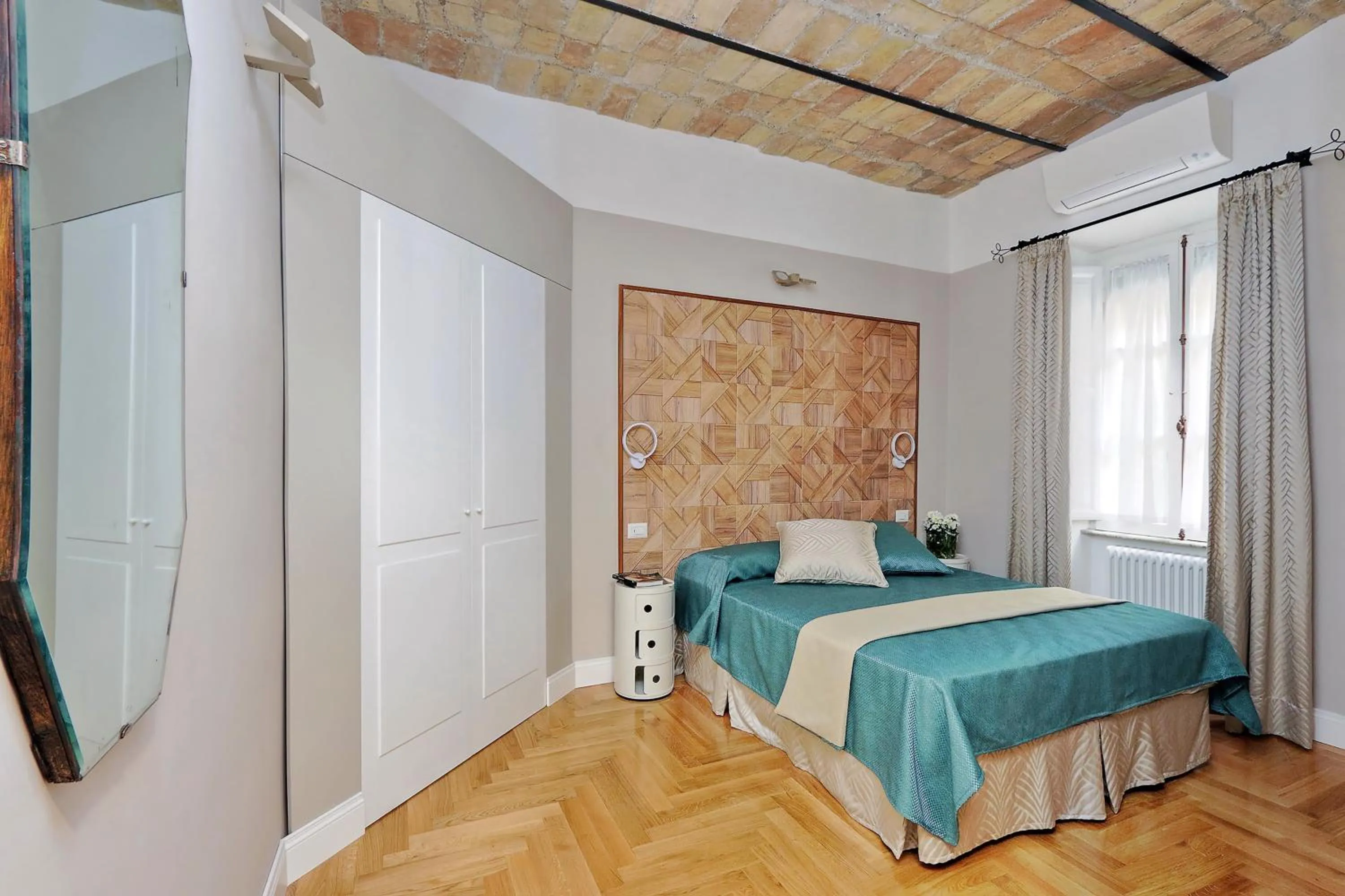 Bed in Bellezza Al Colosseo - B&B & Apts