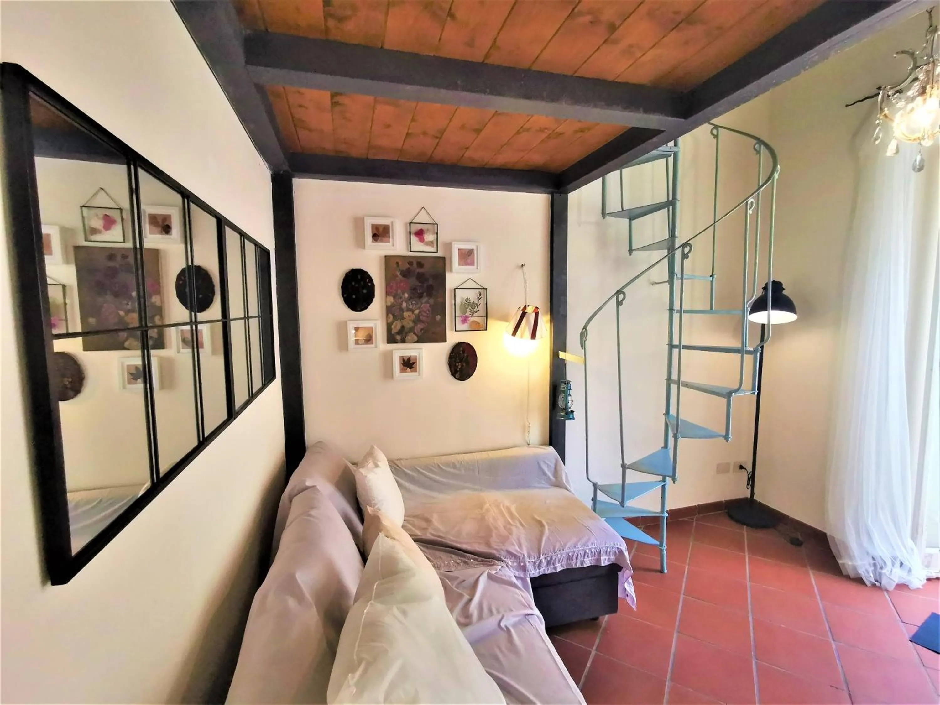 Seating area, Bed in Bellezza Al Colosseo - B&B & Apts