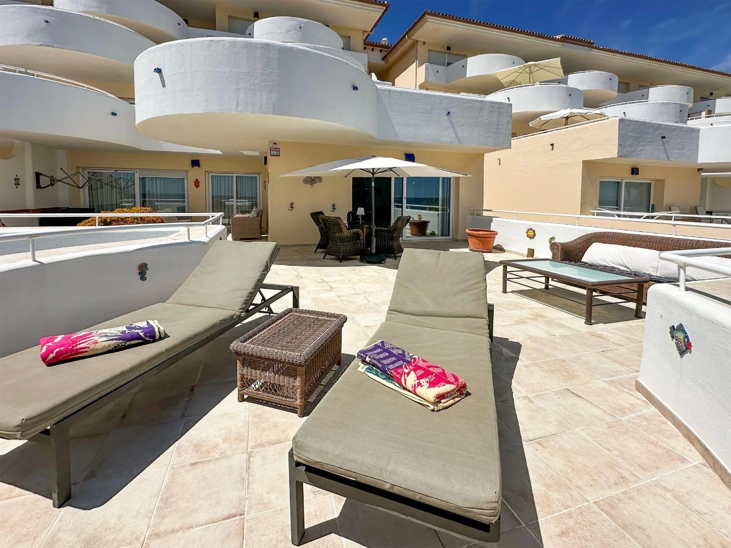 Sinfonia Del Mar Apartment also LONG TERM RENTALS