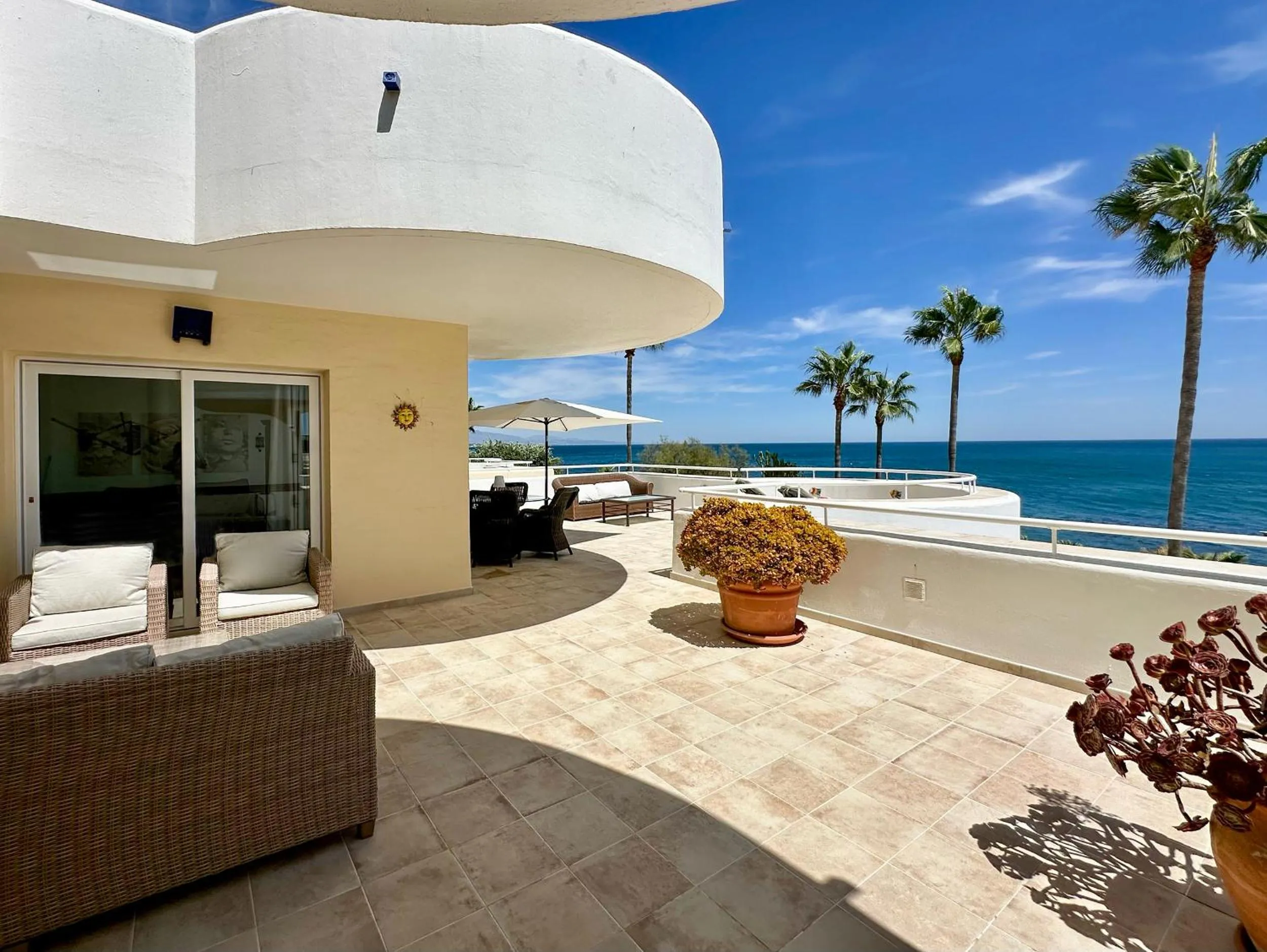 Sinfonia Del Mar Apartment also LONG TERM RENTALS