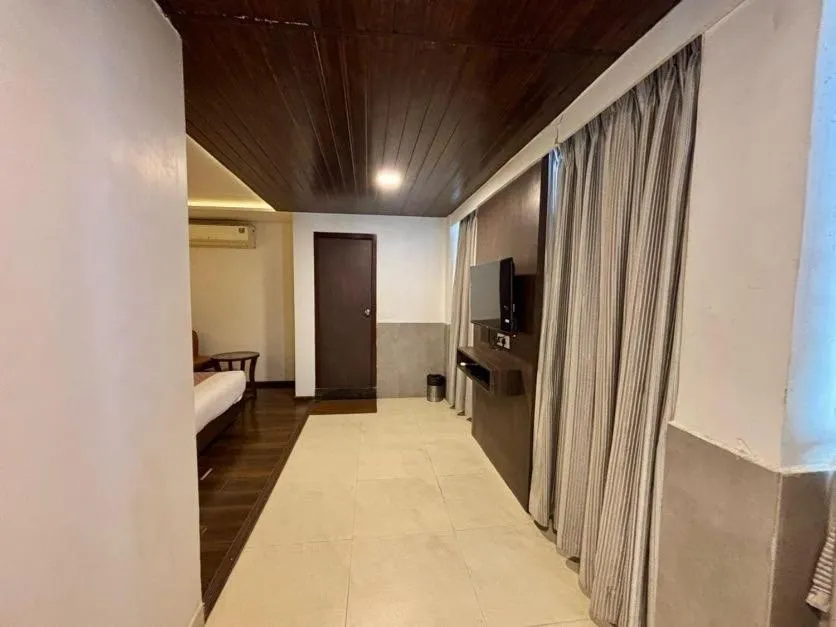 Bed in Hotel Sai Residency