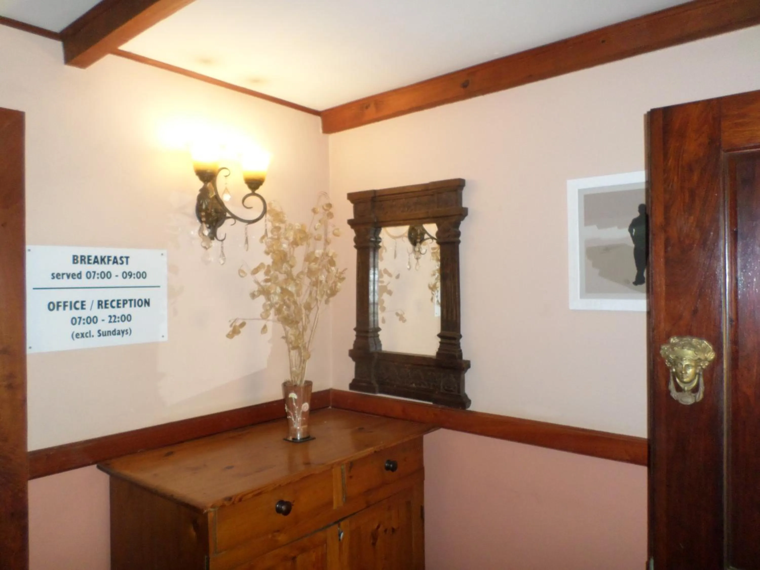 Lobby or reception in Foundry Guest Lodge