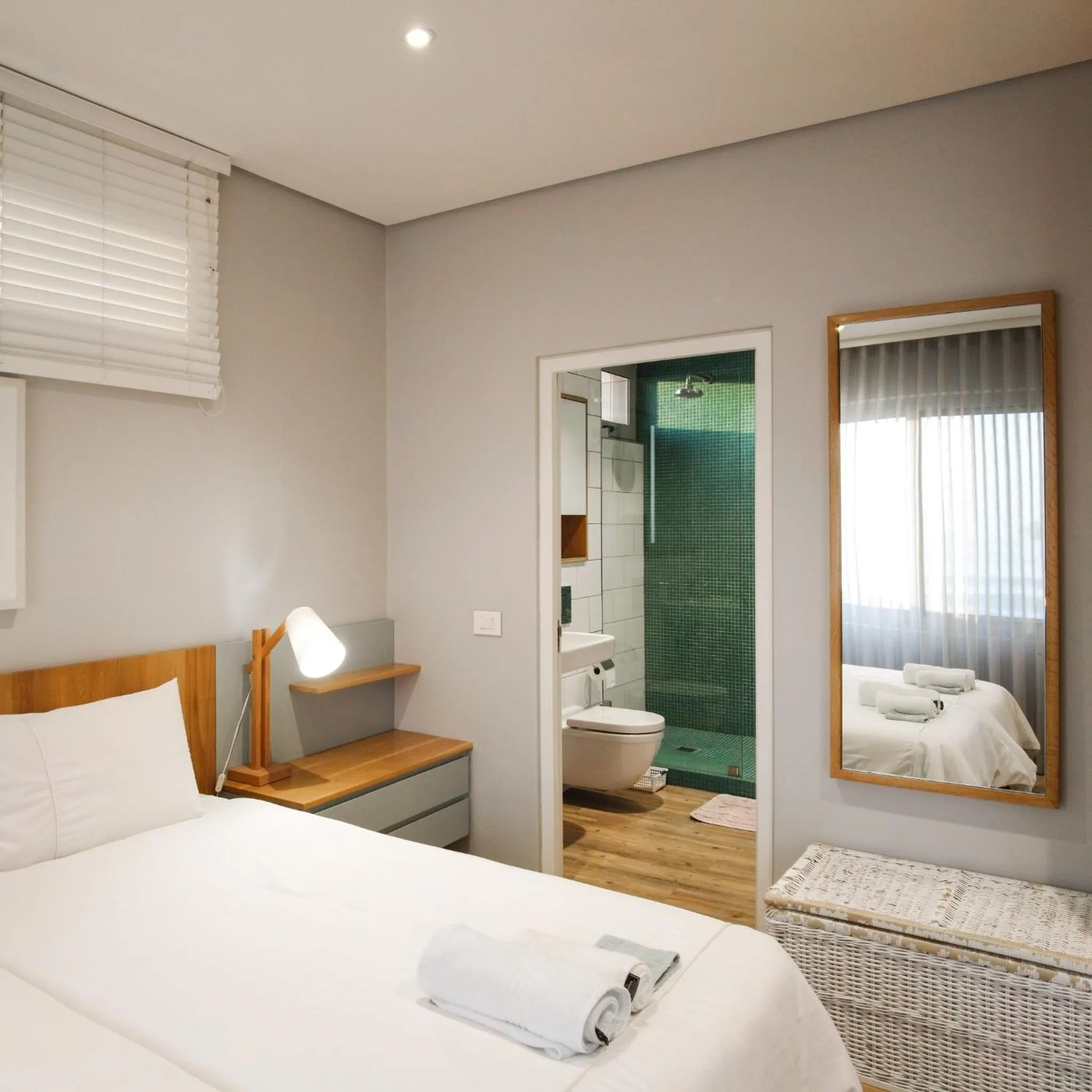 Shower, Bed in Bokkombaai