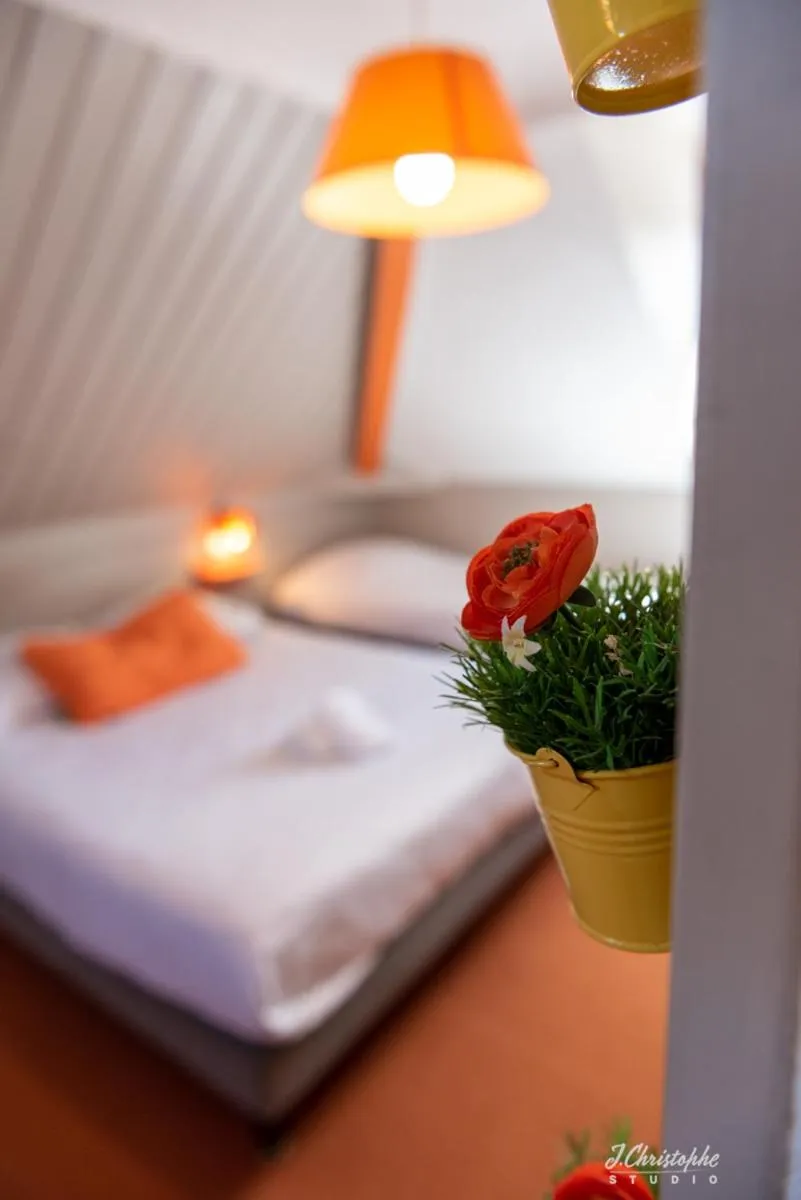 Bed in Logis - Hotel & Restaurant La Corne d 'Abondance