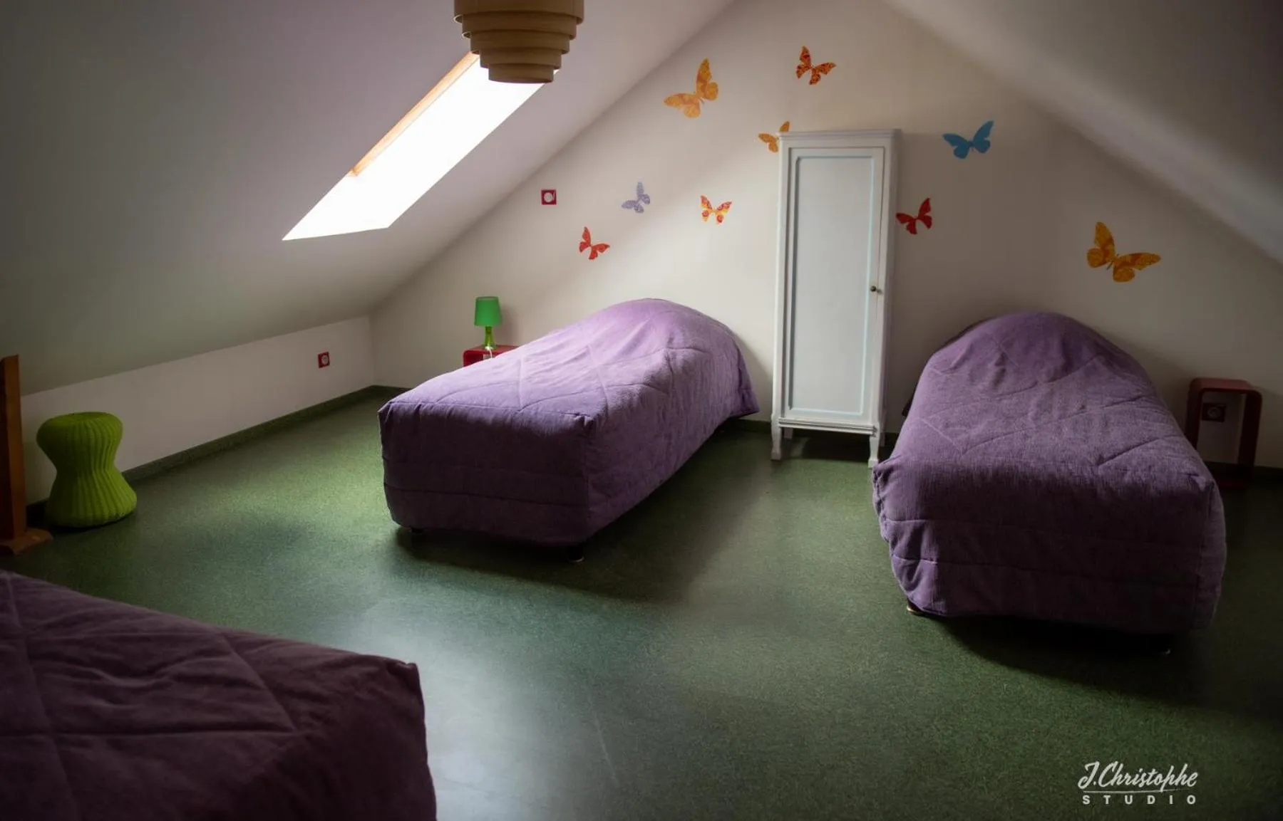 Bed in Logis - Hotel & Restaurant La Corne d 'Abondance