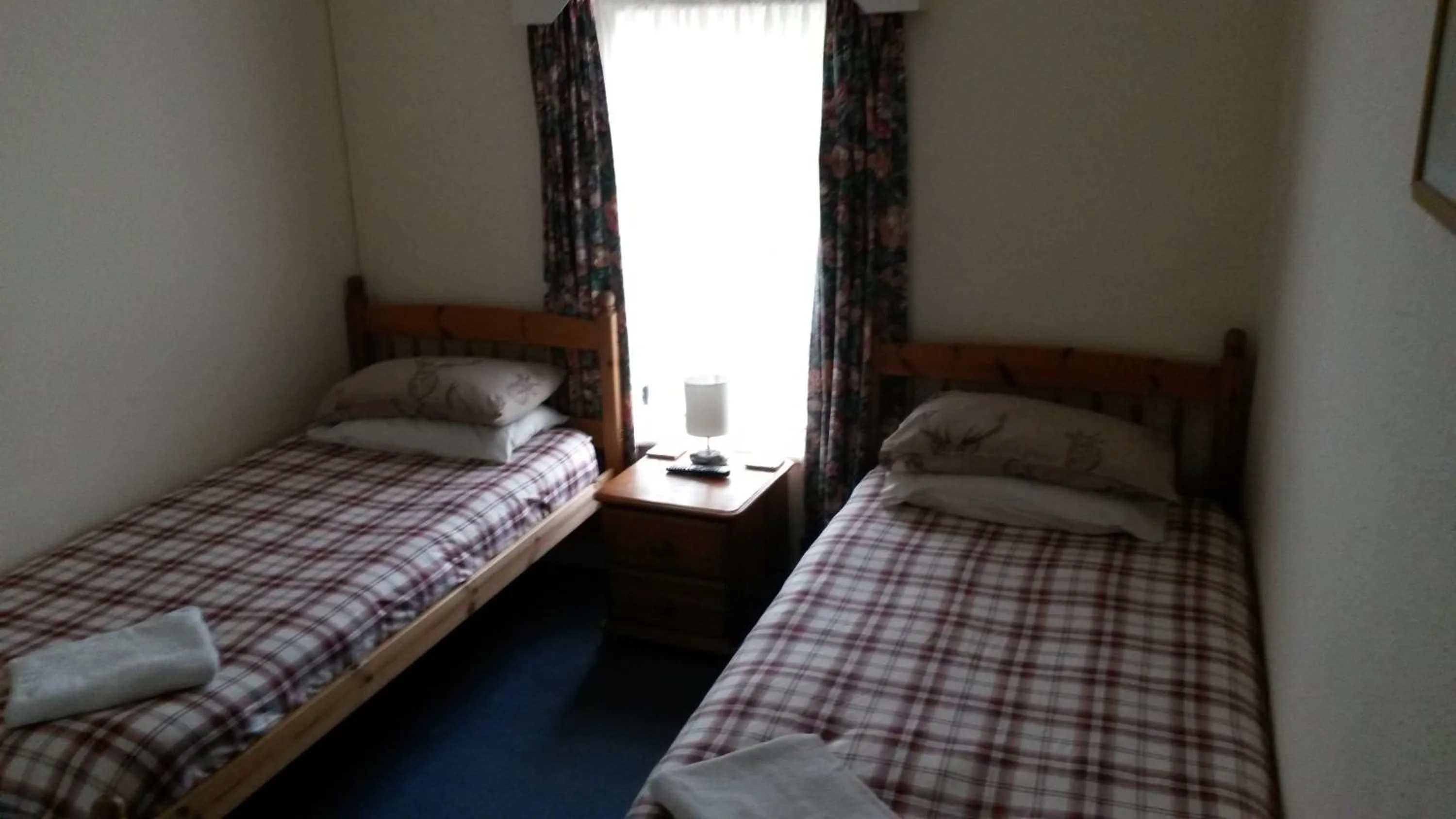 Bedroom in The White Hart Inn