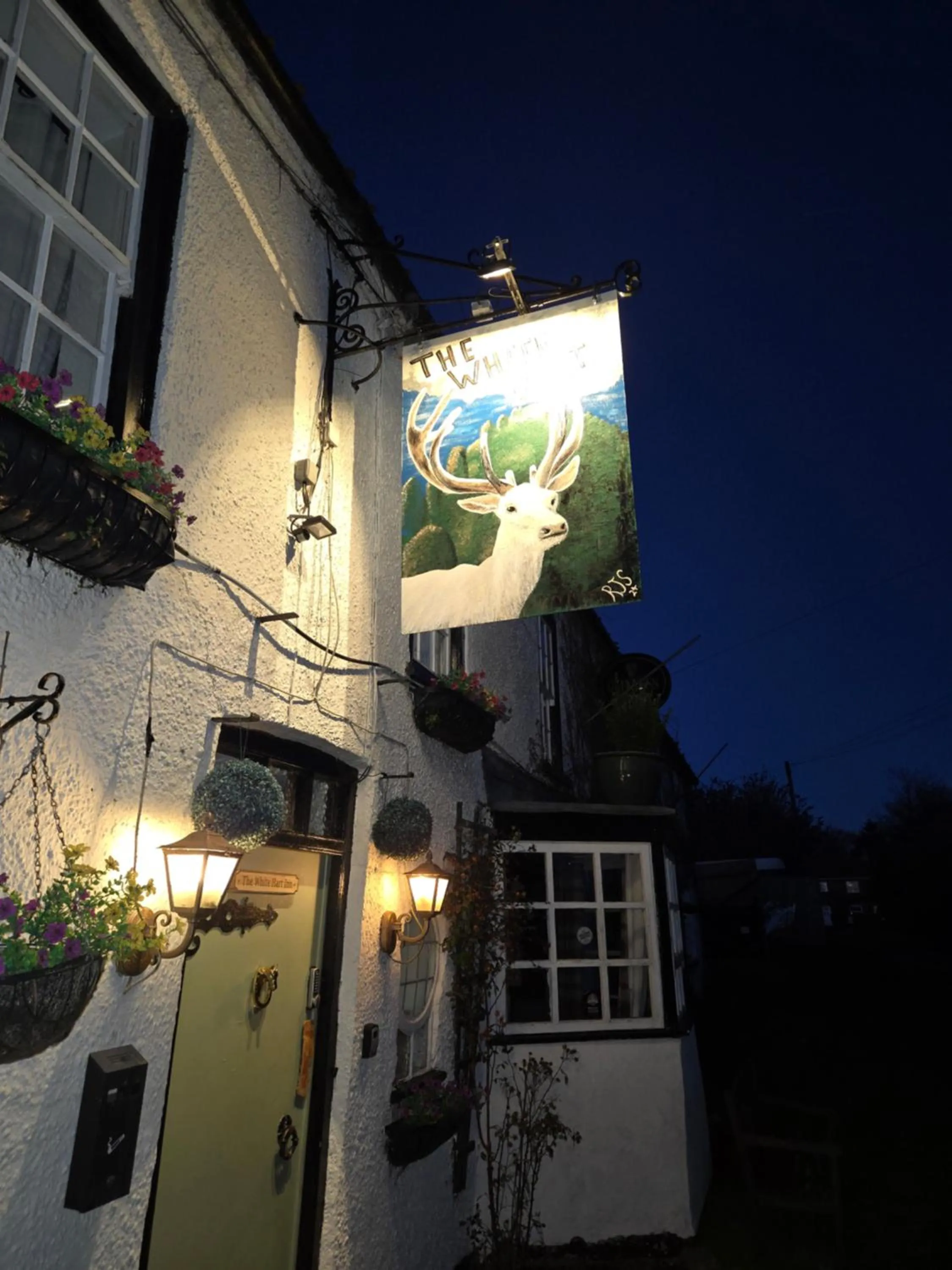 The White Hart Inn