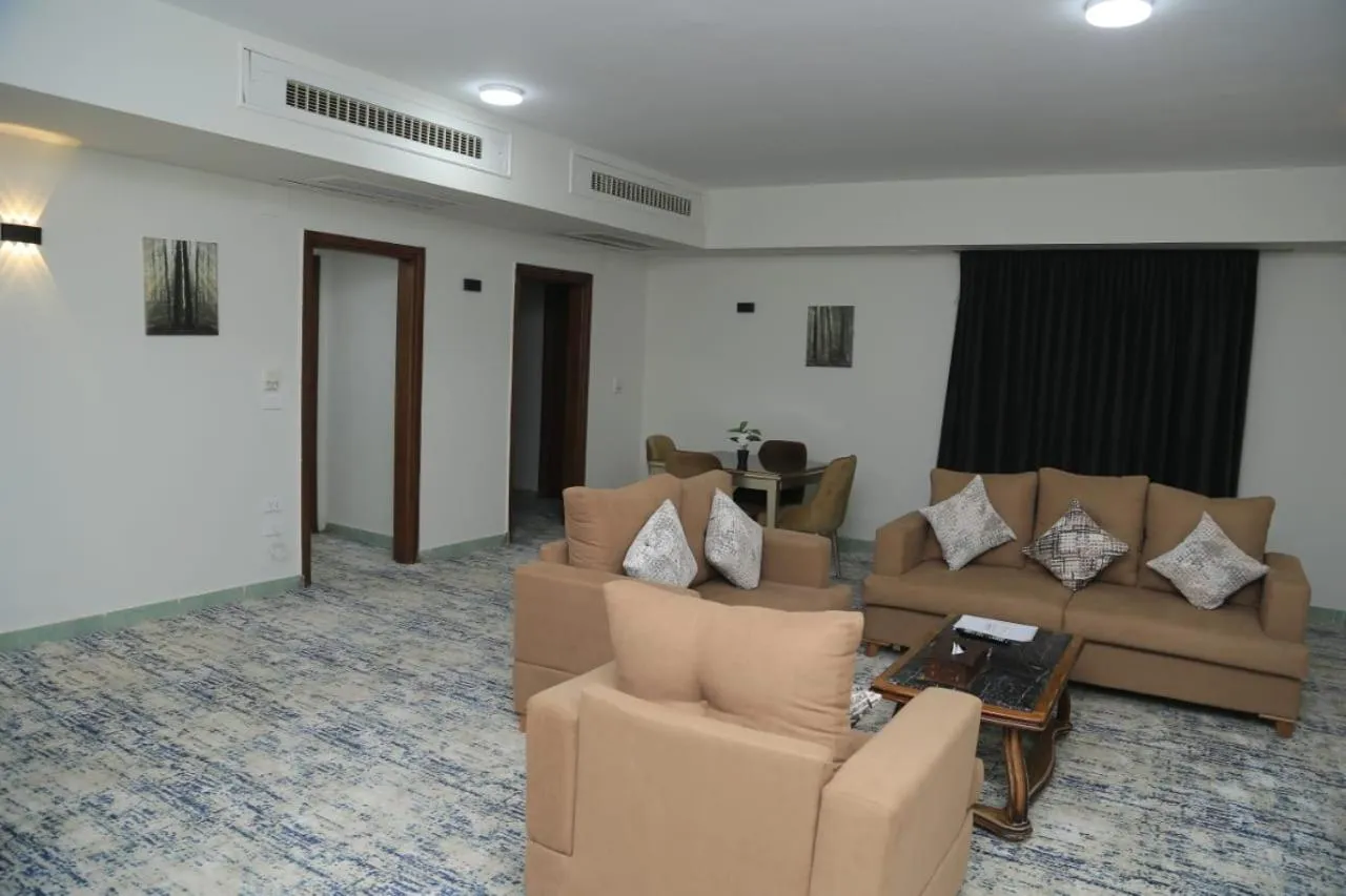 TV and multimedia in Elminya Compound