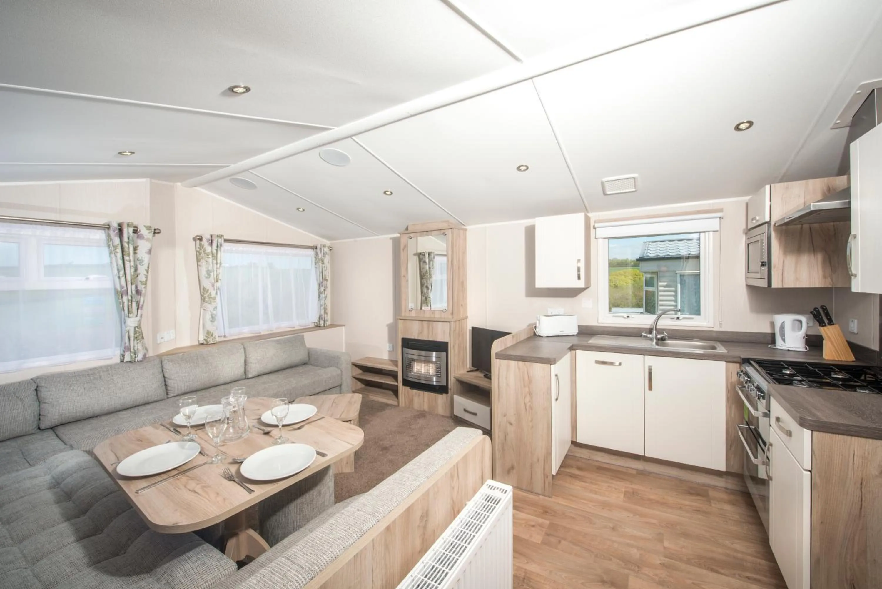 Kitchen or kitchenette in Widemouth Bay Caravan Park