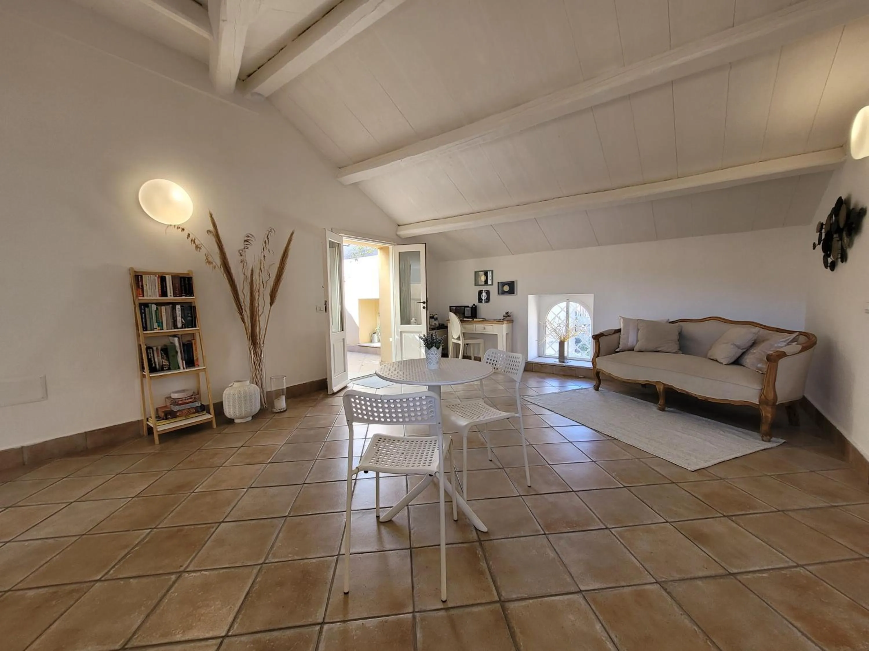 Communal lounge/ TV room in Le Terrazze