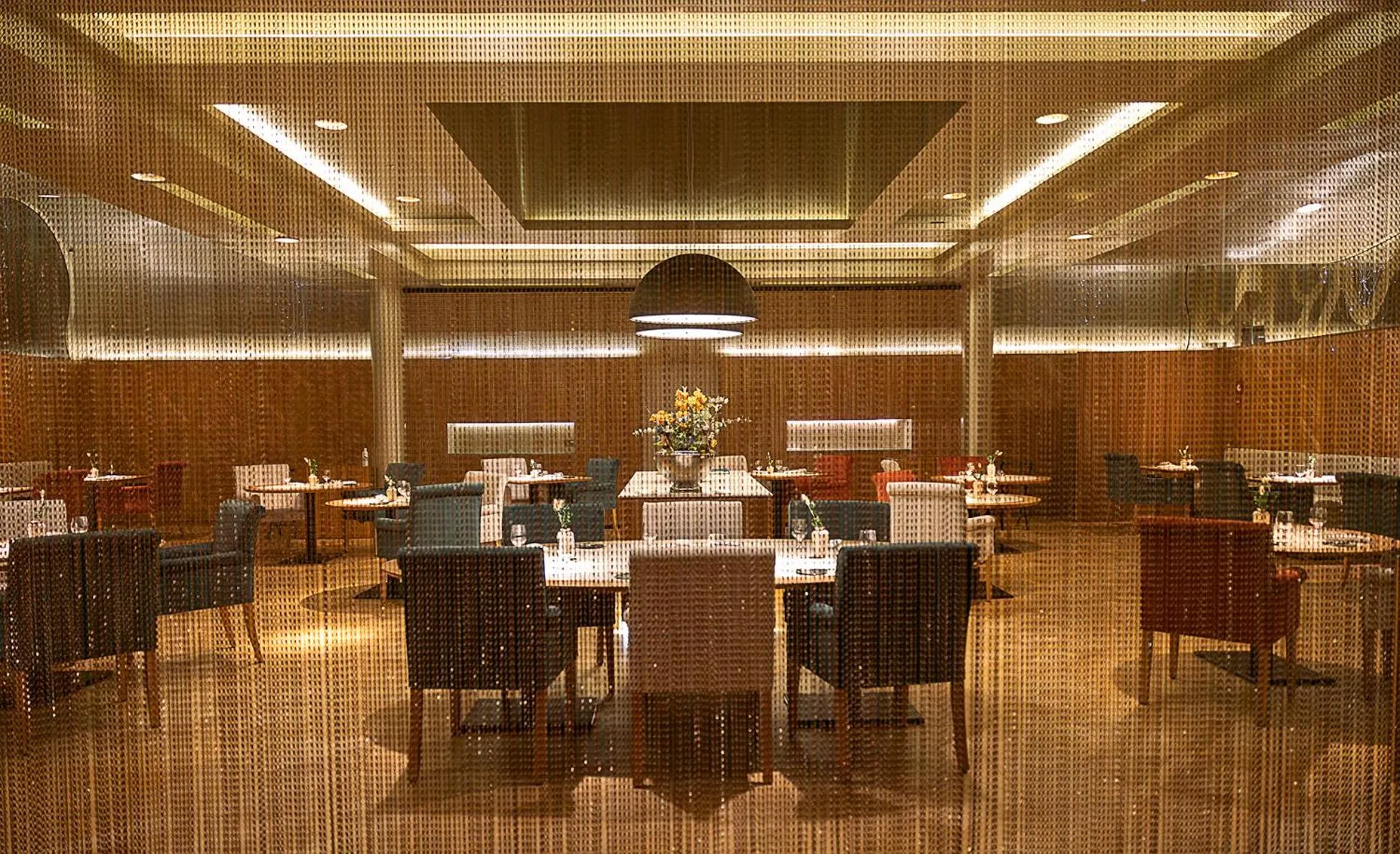 Restaurant/places to eat in Monument Hotel