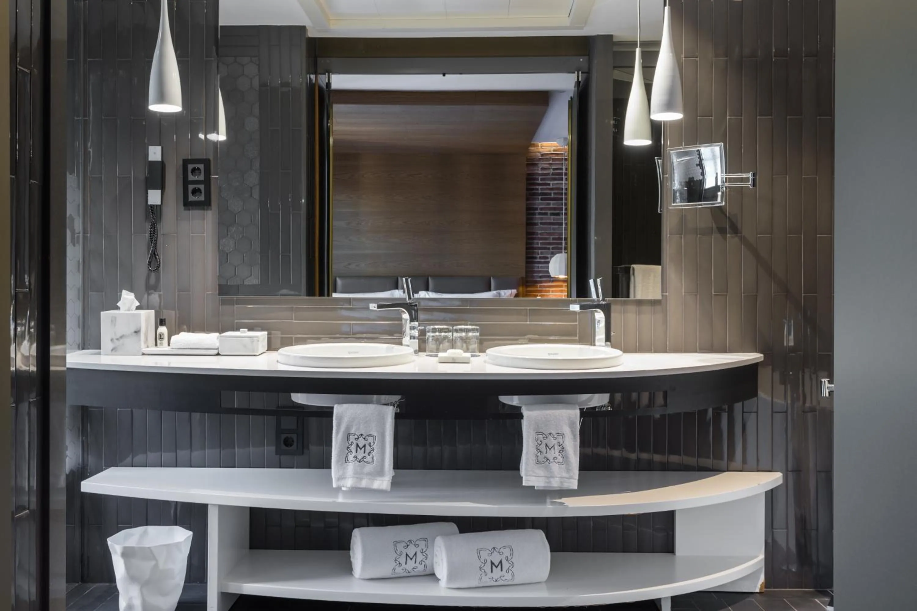 Bathroom in Monument Hotel