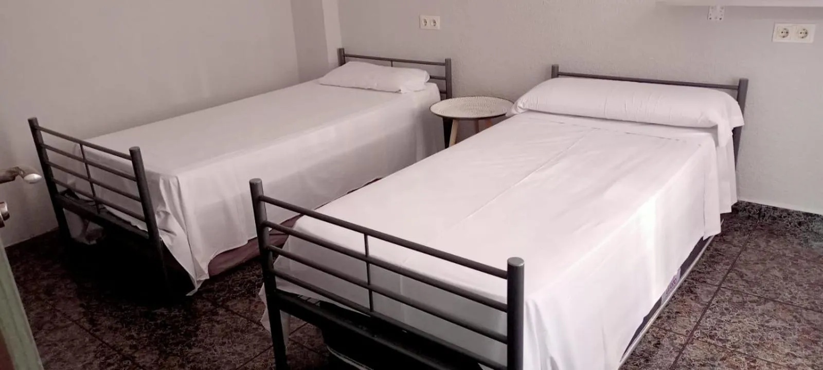Bed in Old Center Inn Alicante