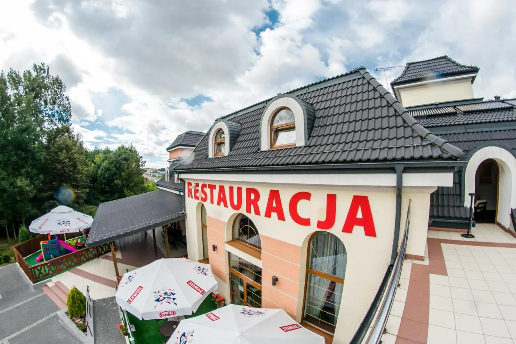 Day in Vanilla House