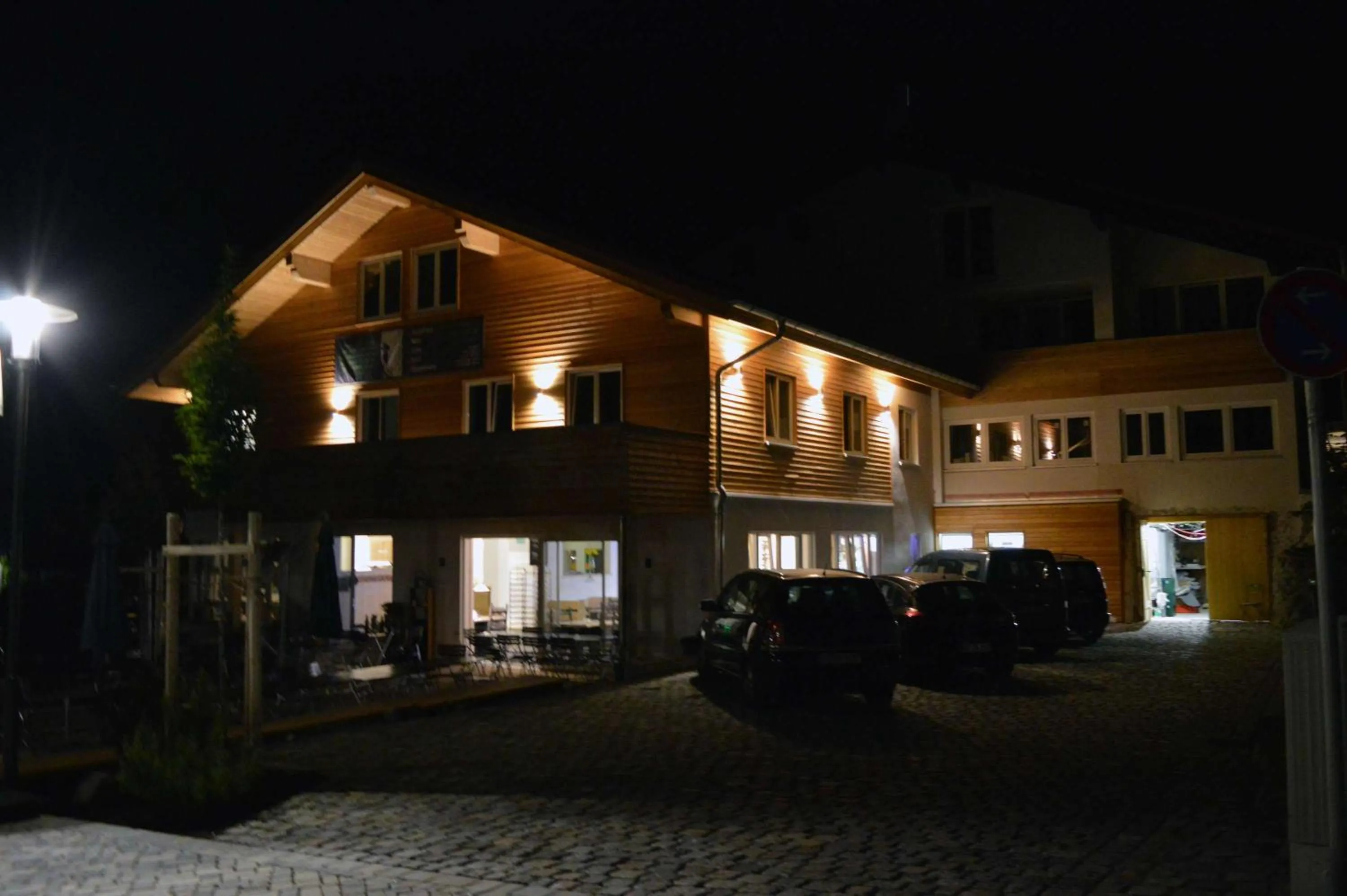 Property building in Bergsteiger-Hotel "Grüner Hut"