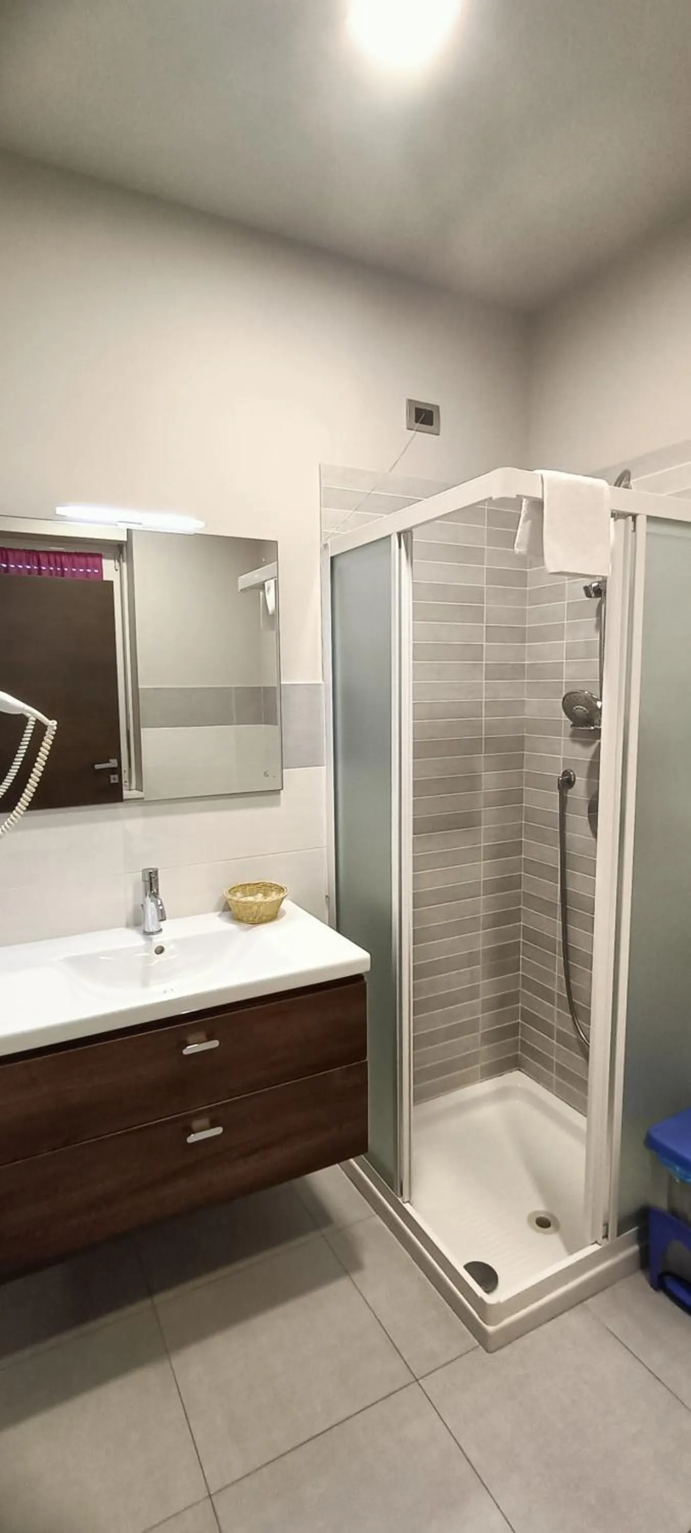 Bathroom in Millaenya Inn