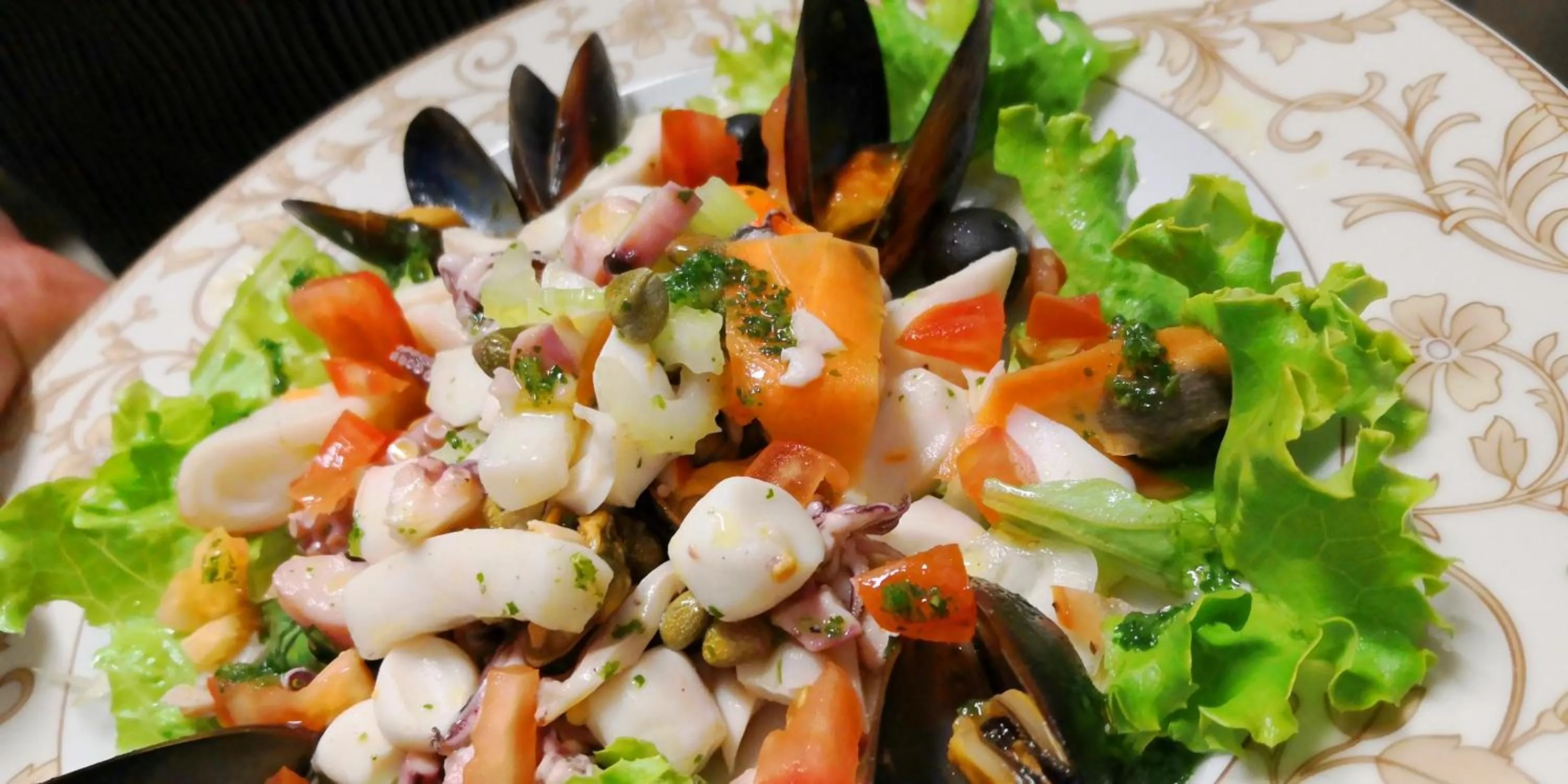 Restaurant/places to eat in Millaenya Inn