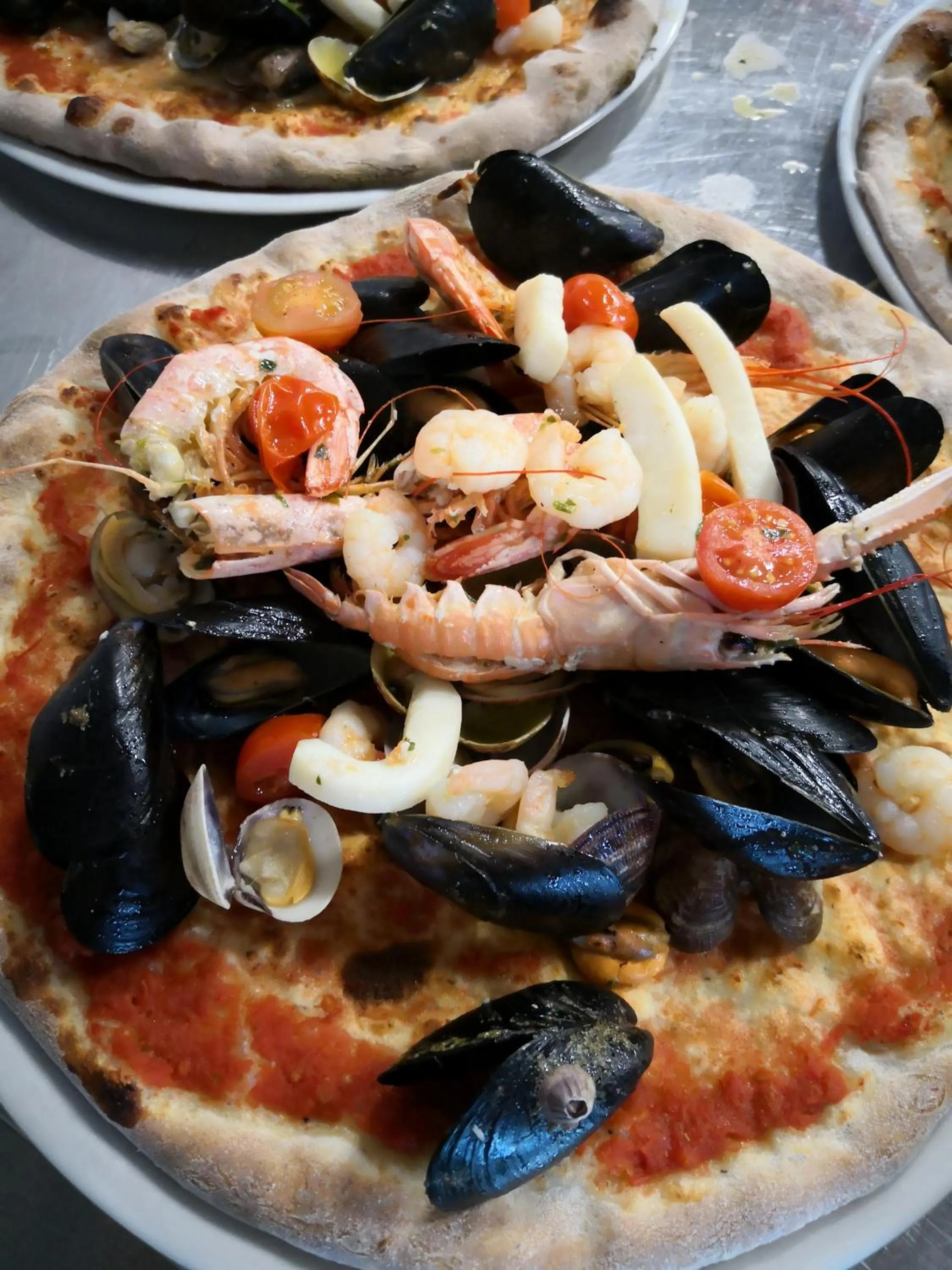 Restaurant/places to eat in Millaenya Inn