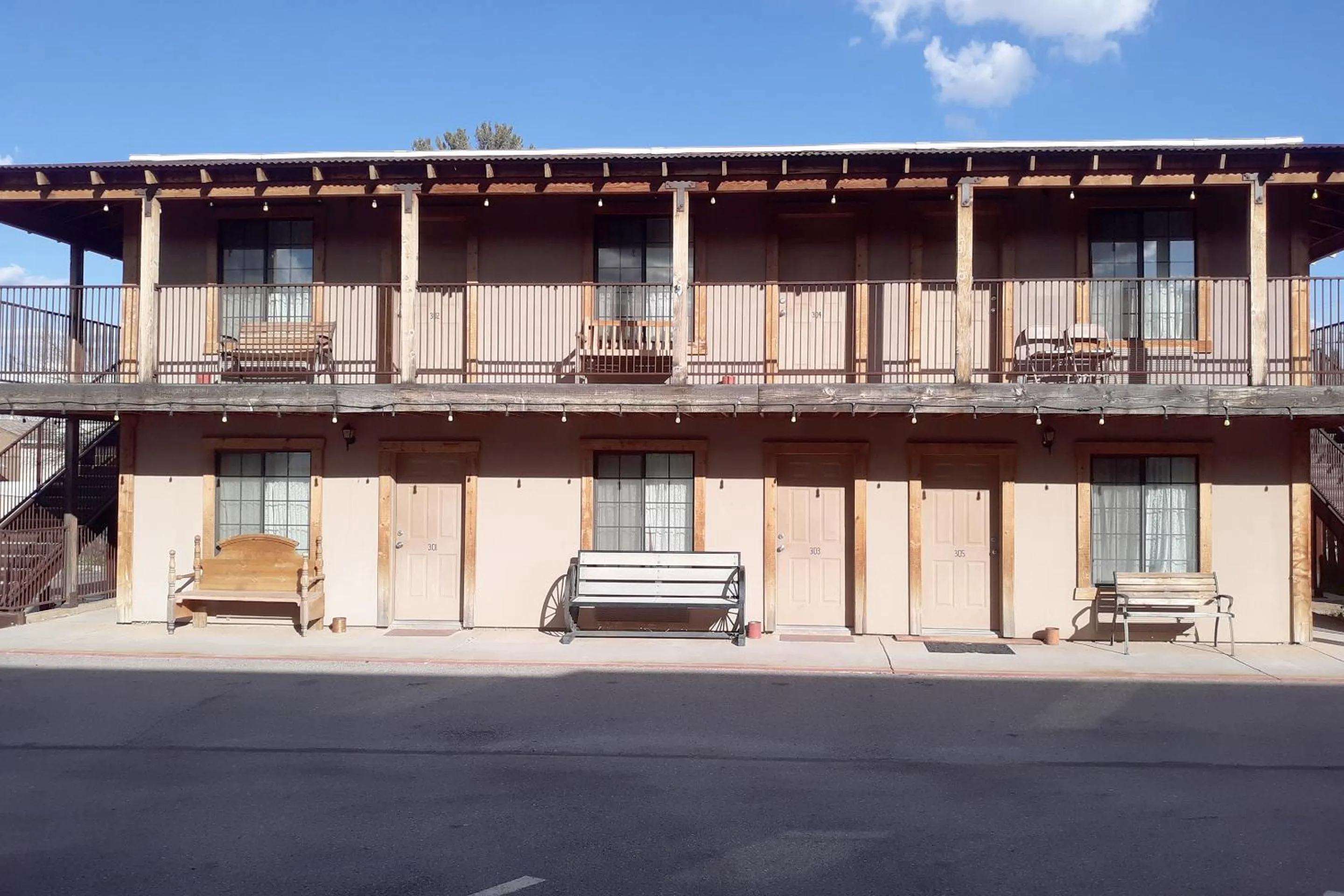 Property building in Tombstone Motel