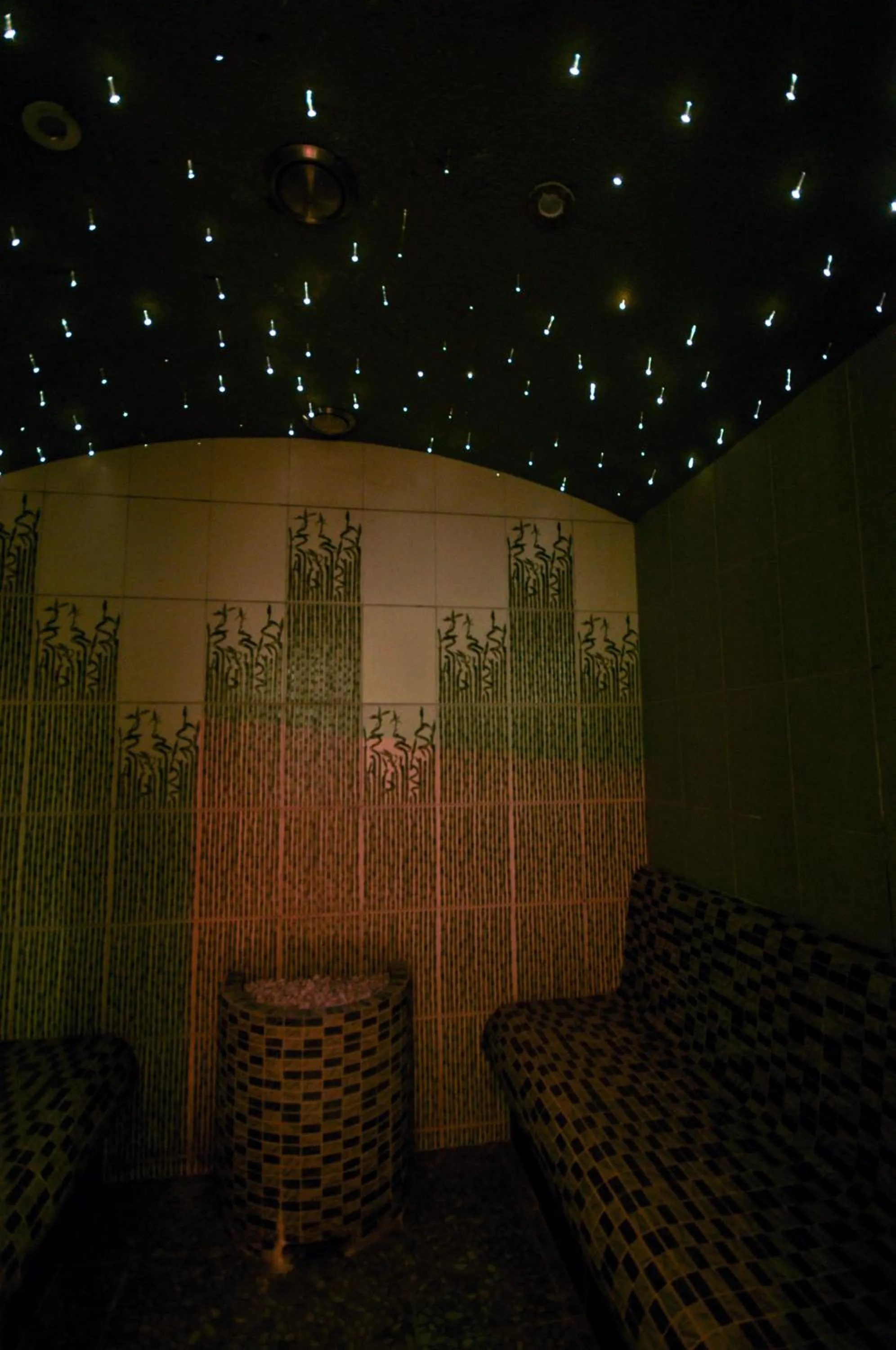 Sauna in Hotel Trzy Światy Spa & Wellness Rajska WySpa