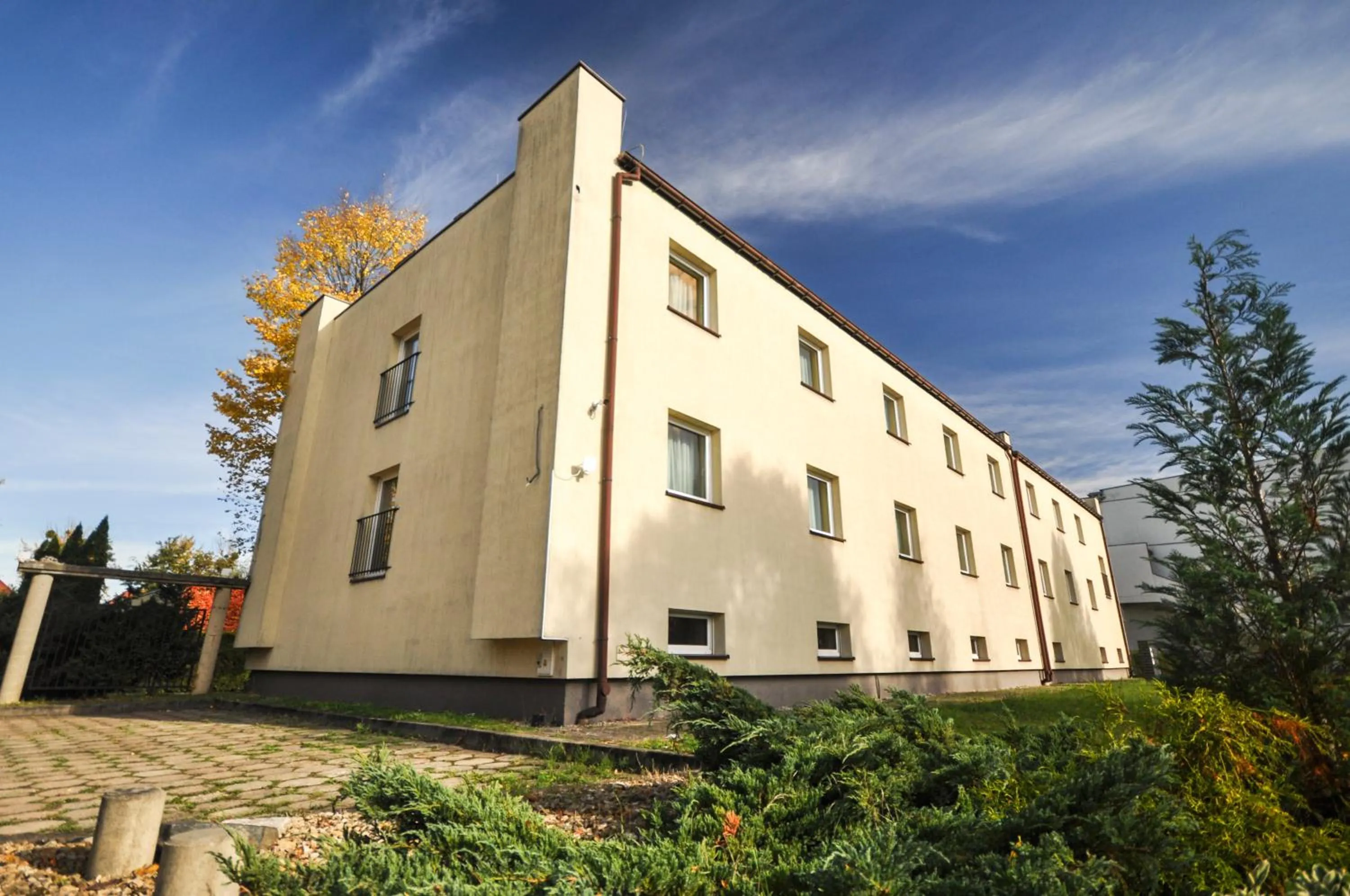 Property building in Hotel Trzy Światy Spa & Wellness Rajska WySpa