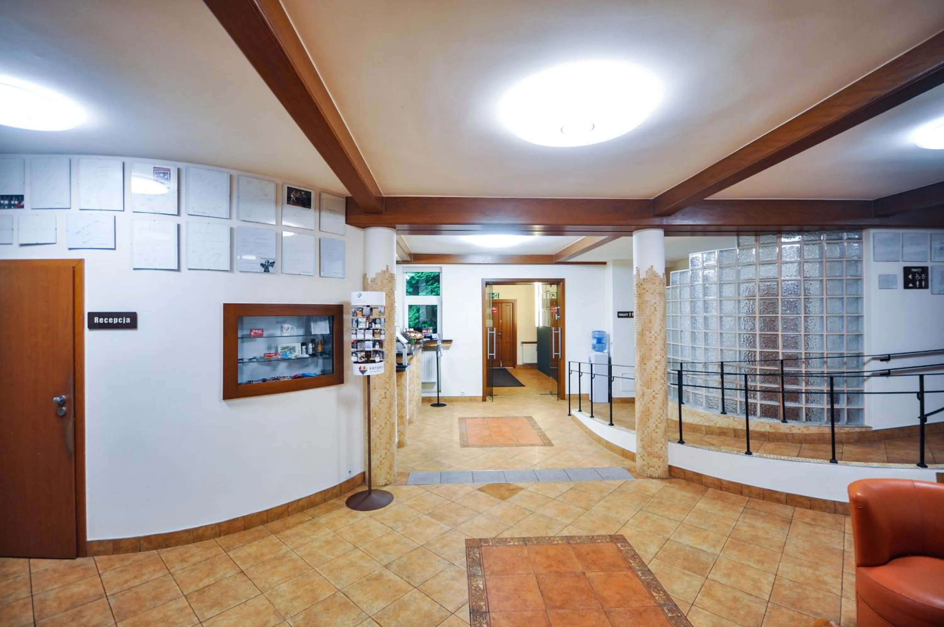 Lobby or reception in Hotel Trzy Światy Spa & Wellness Rajska WySpa