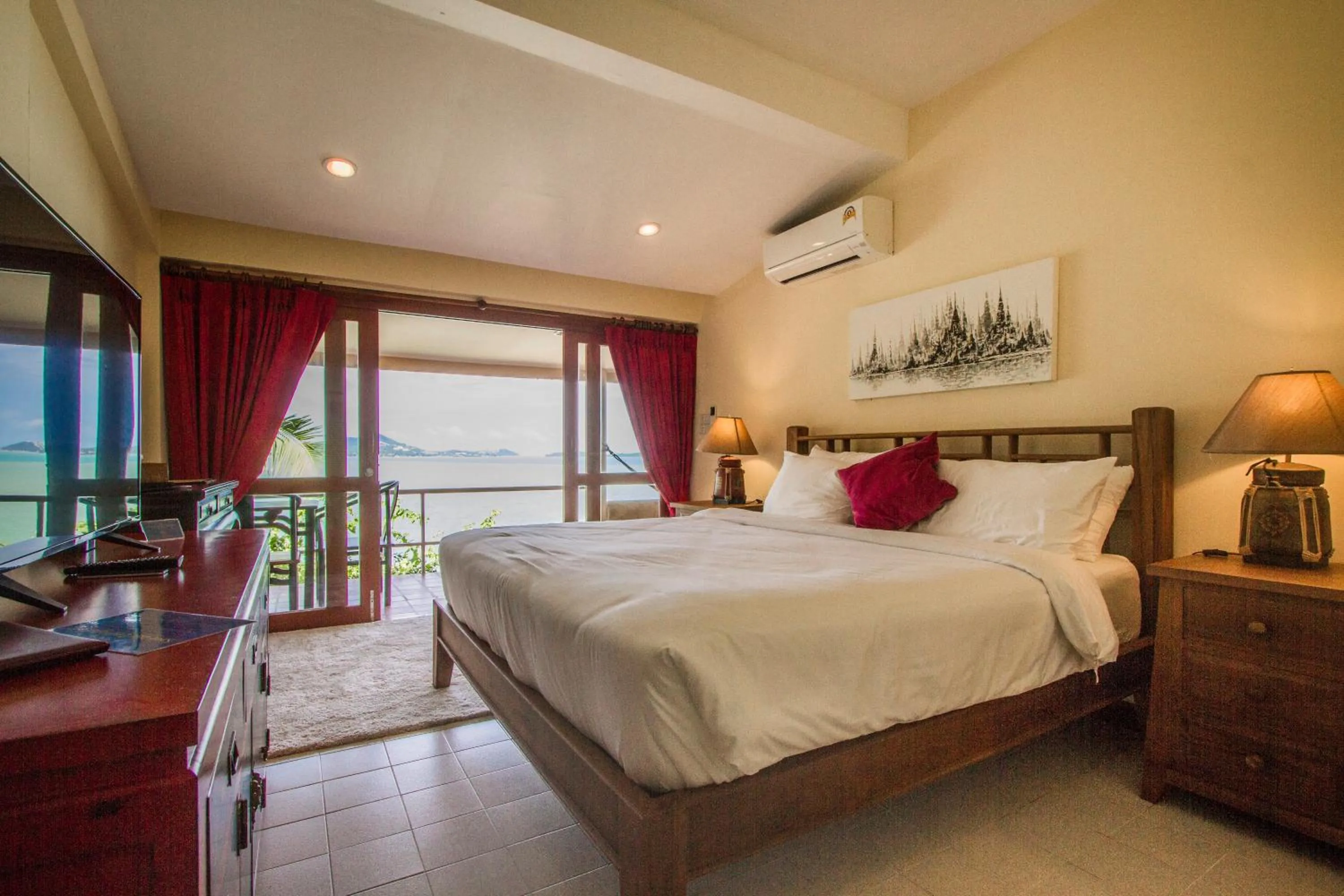 Bed in Boujis Boutique Resort