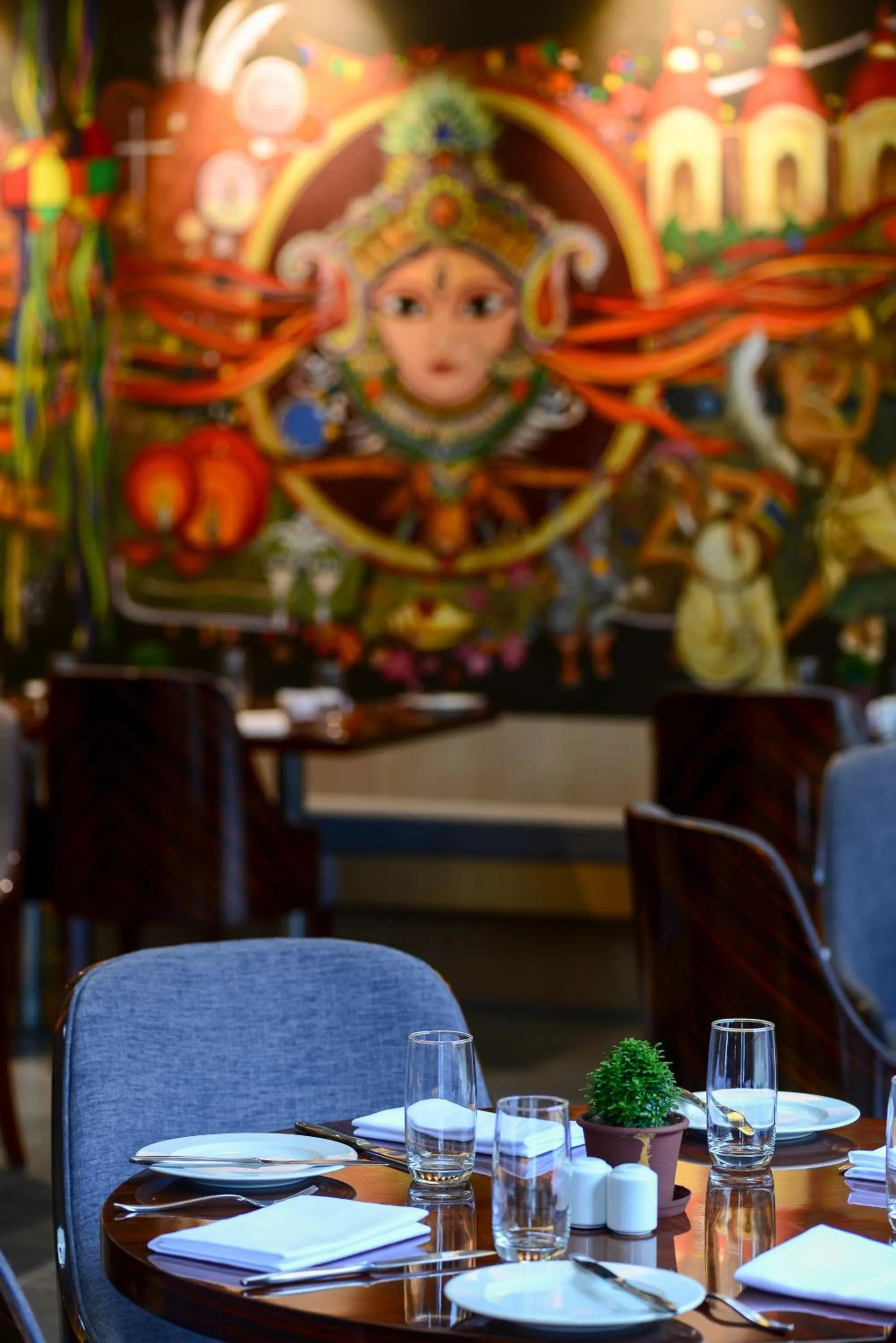 Restaurant/places to eat in Howard Johnson by Wyndham, Kolkata Airport