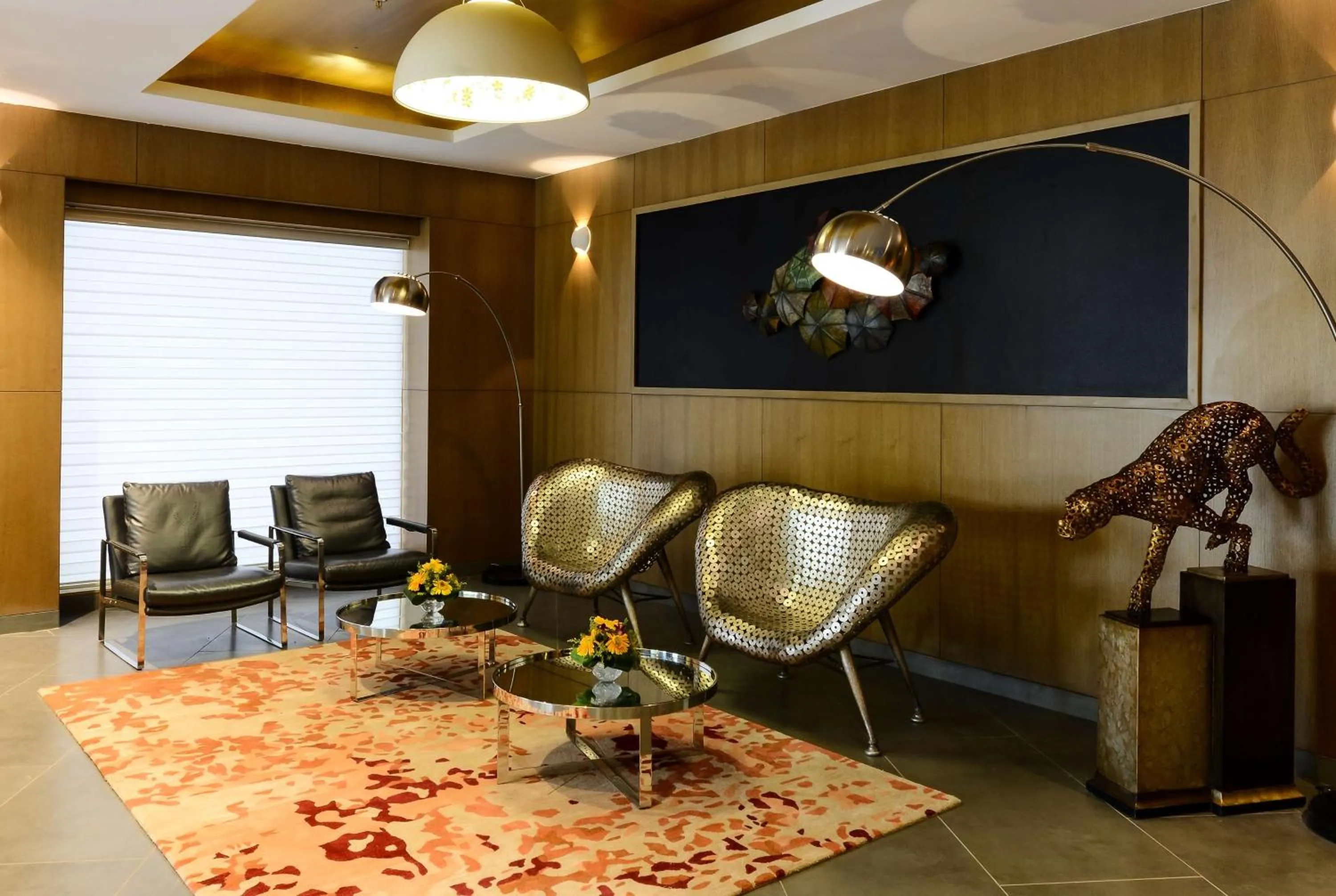 Lobby or reception in Howard Johnson by Wyndham, Kolkata Airport