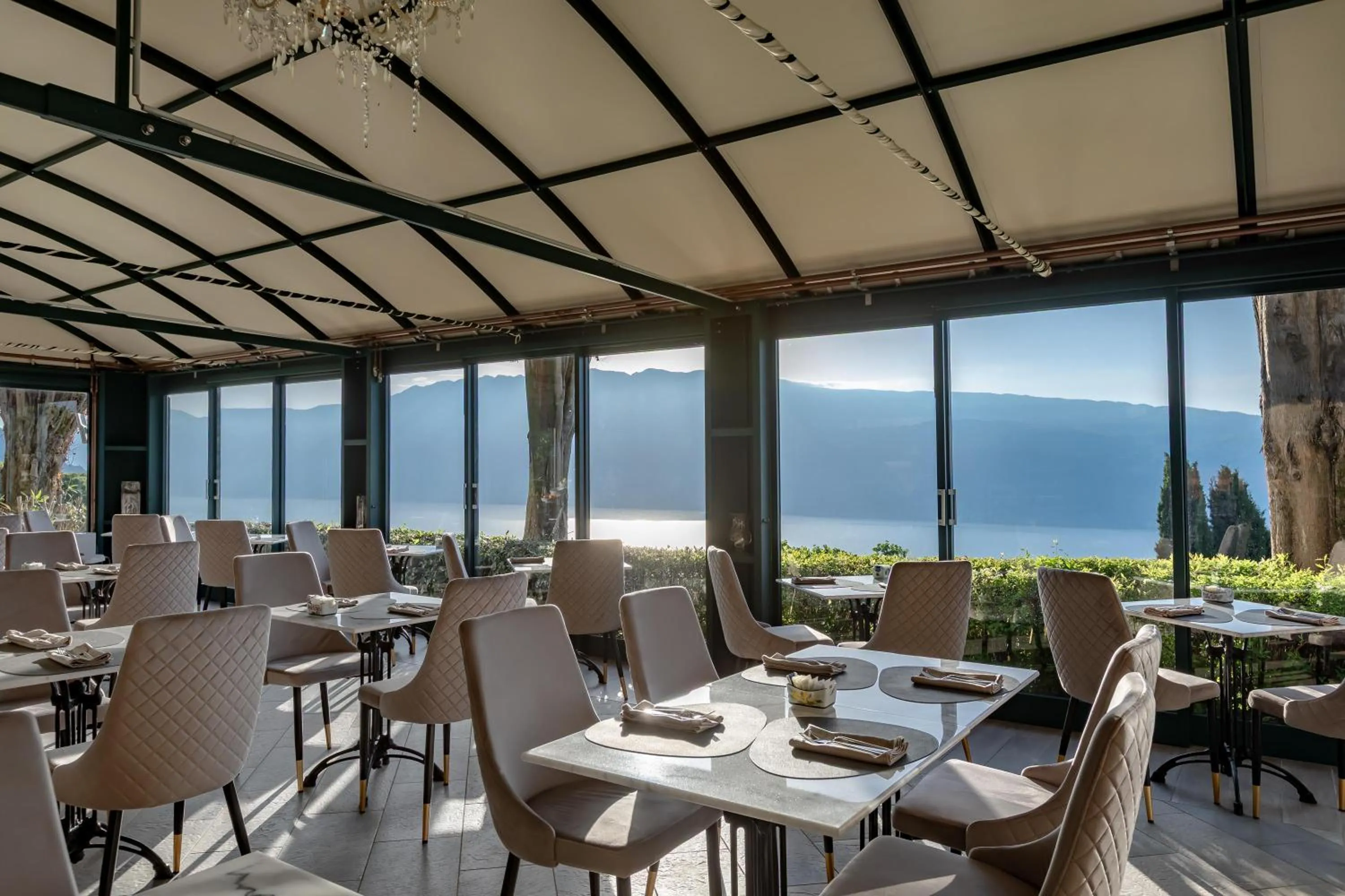 Restaurant/places to eat in Boutique Hotel Villa Sostaga