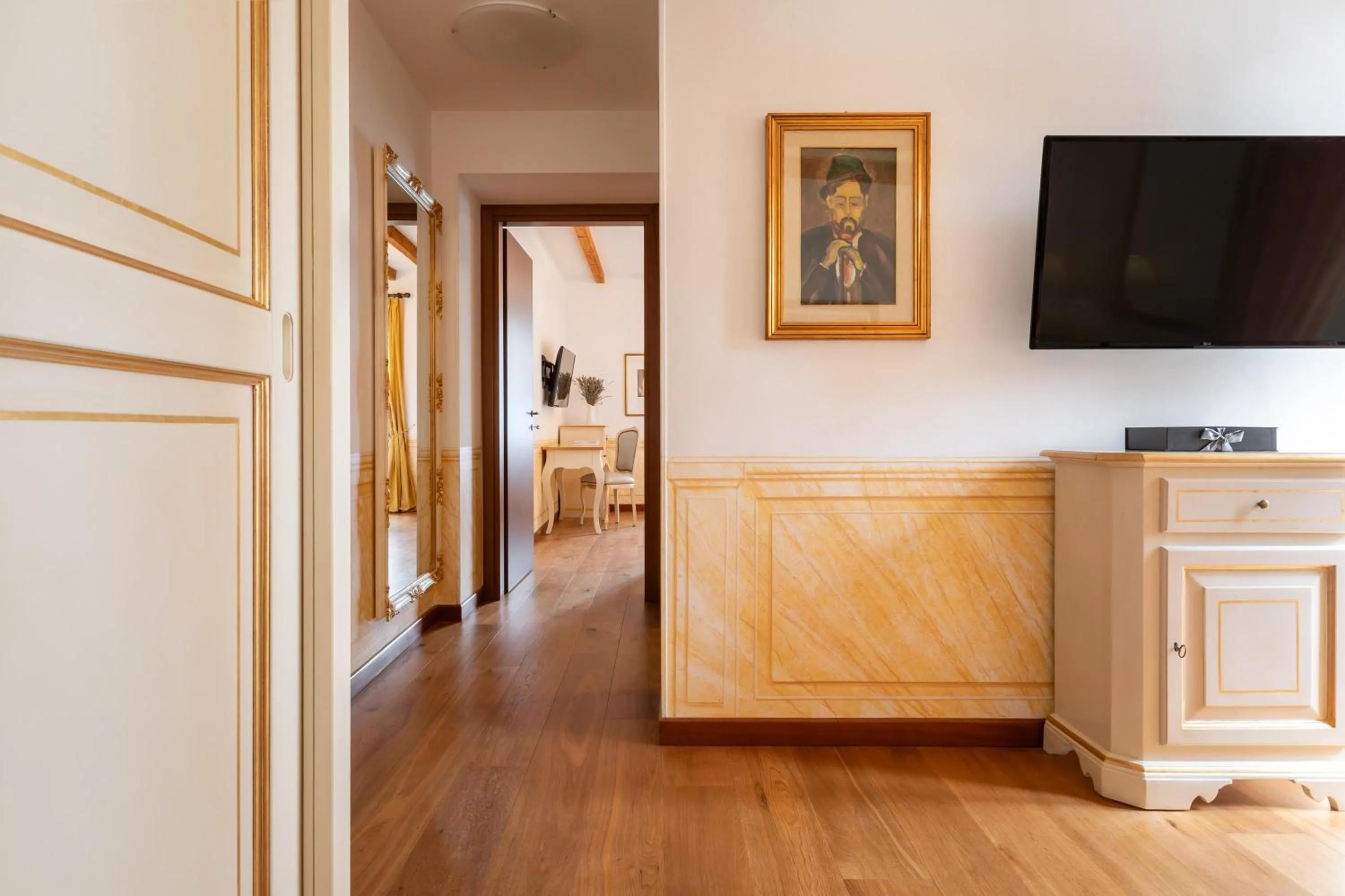 Photo of the whole room in Boutique Hotel Villa Sostaga