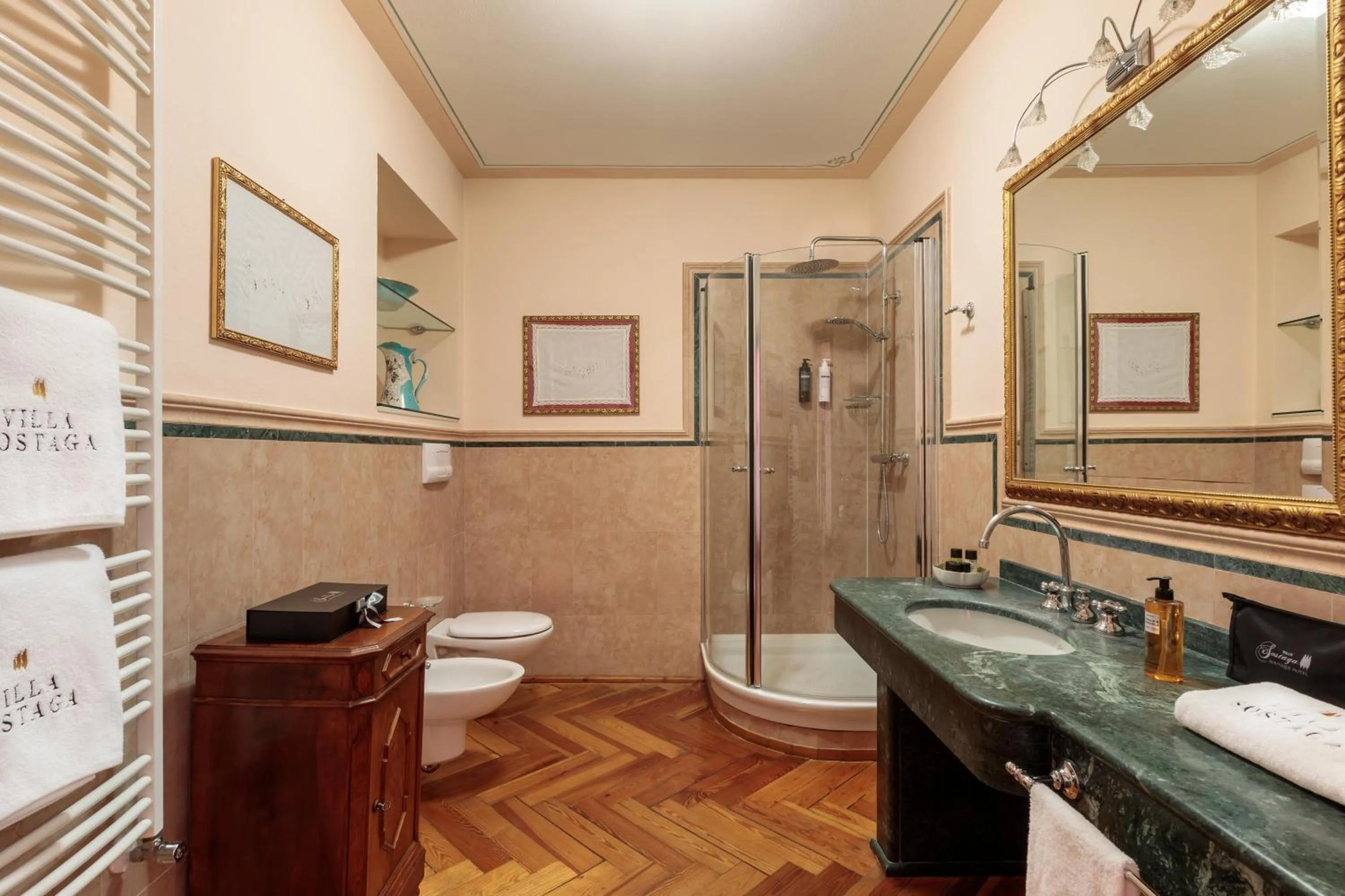 Bathroom in Boutique Hotel Villa Sostaga