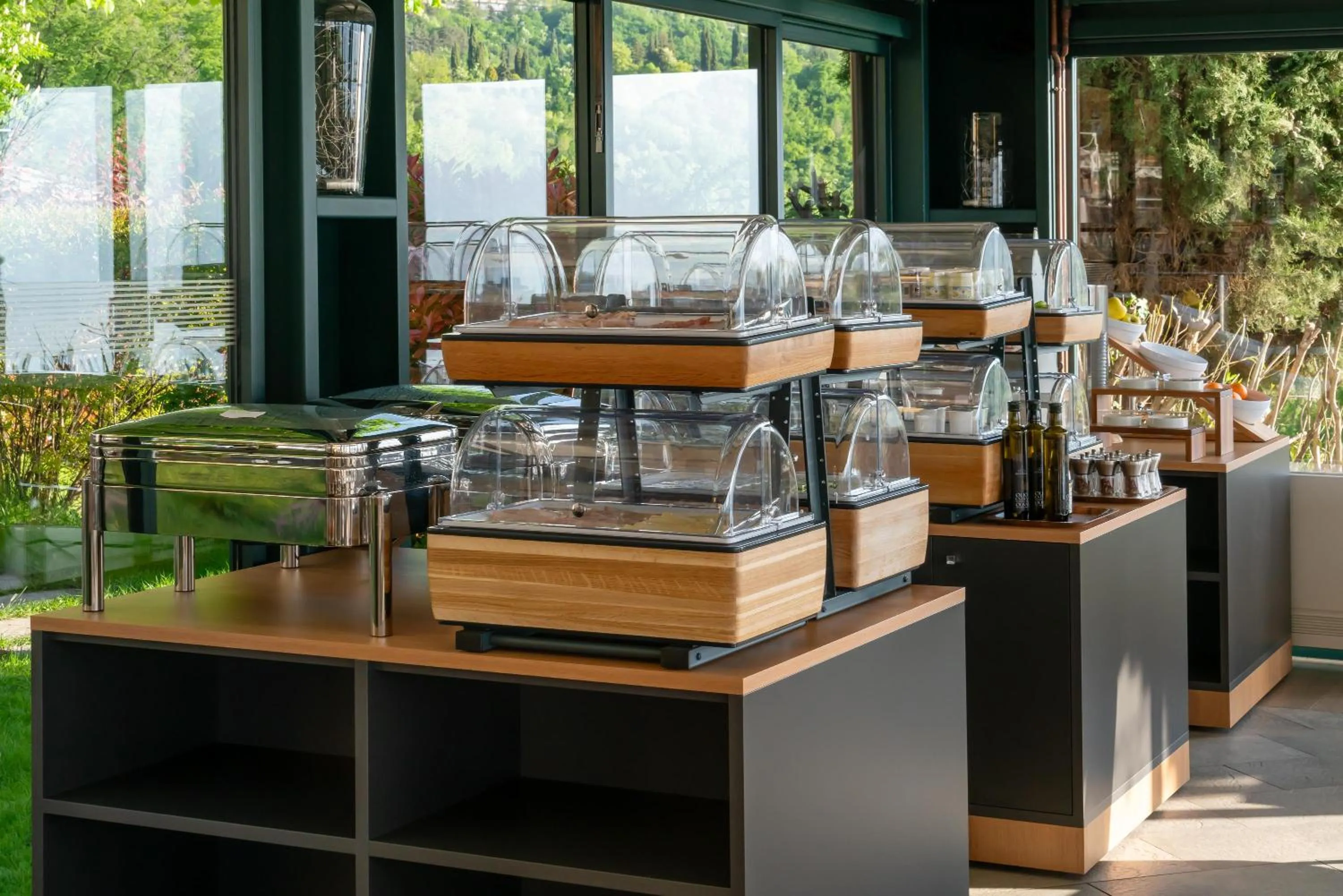 Restaurant/places to eat in Boutique Hotel Villa Sostaga