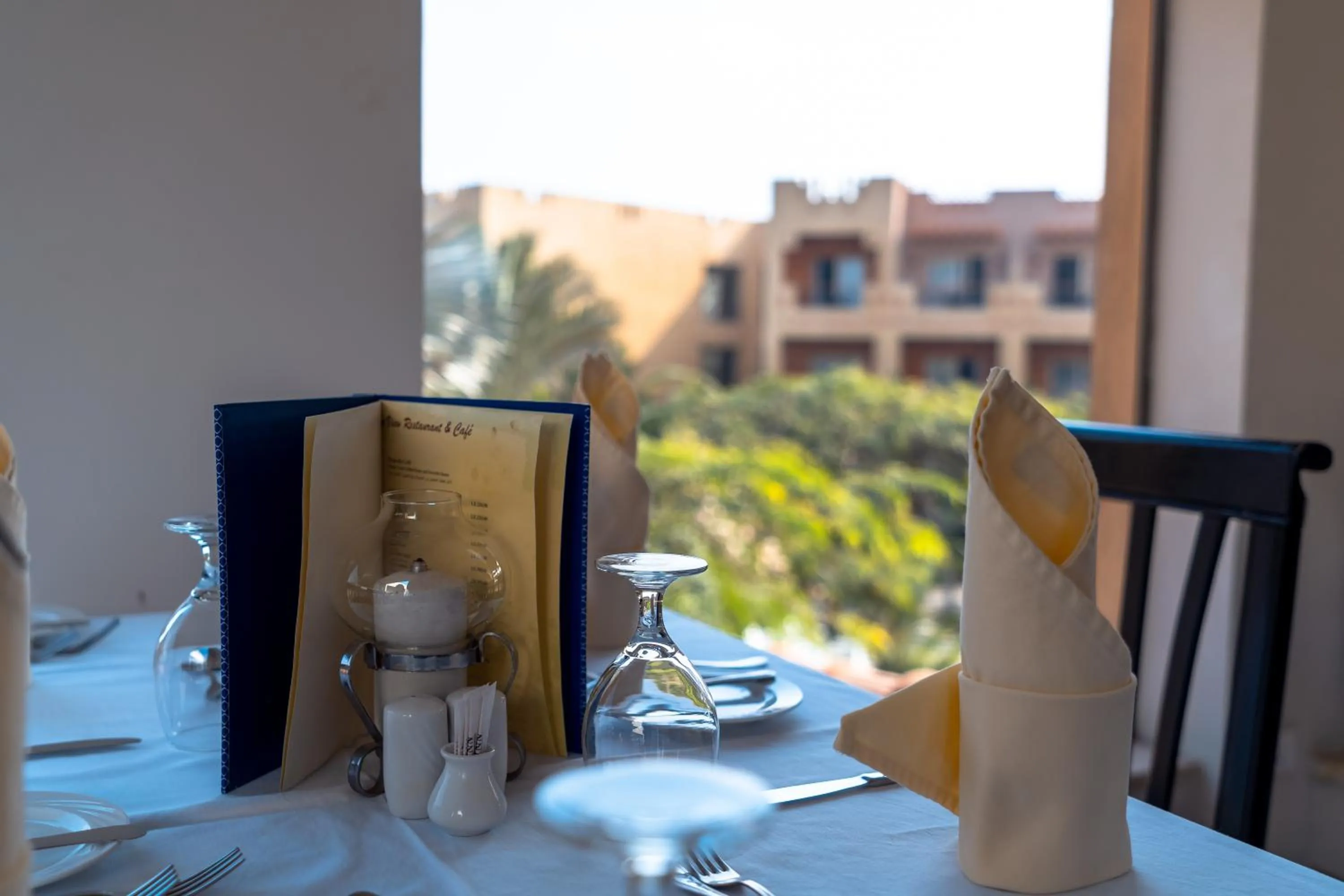 Restaurant/places to eat in Swiss Inn Pyramids Golf Resort