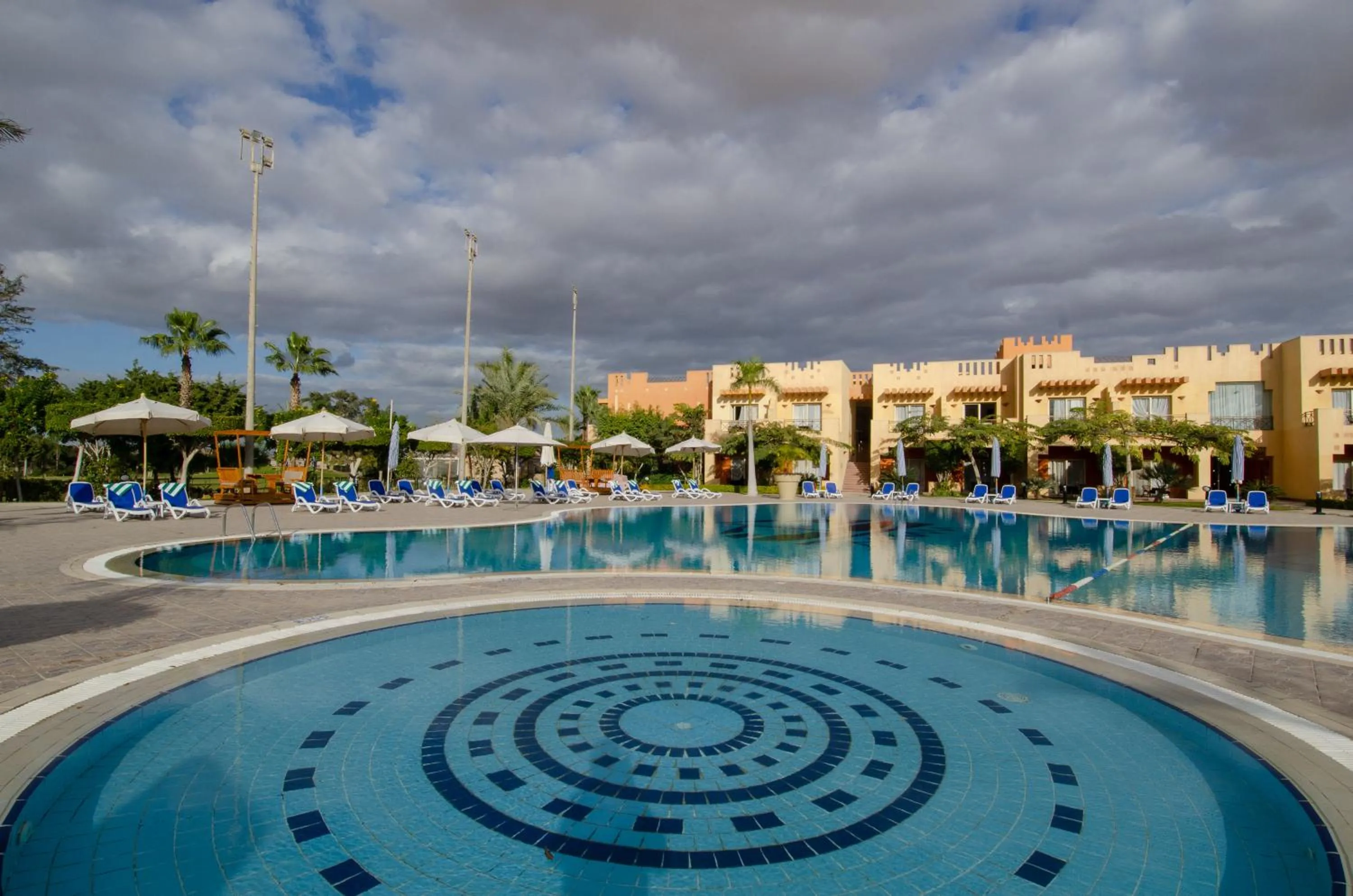 Swimming pool in Swiss Inn Pyramids Golf Resort