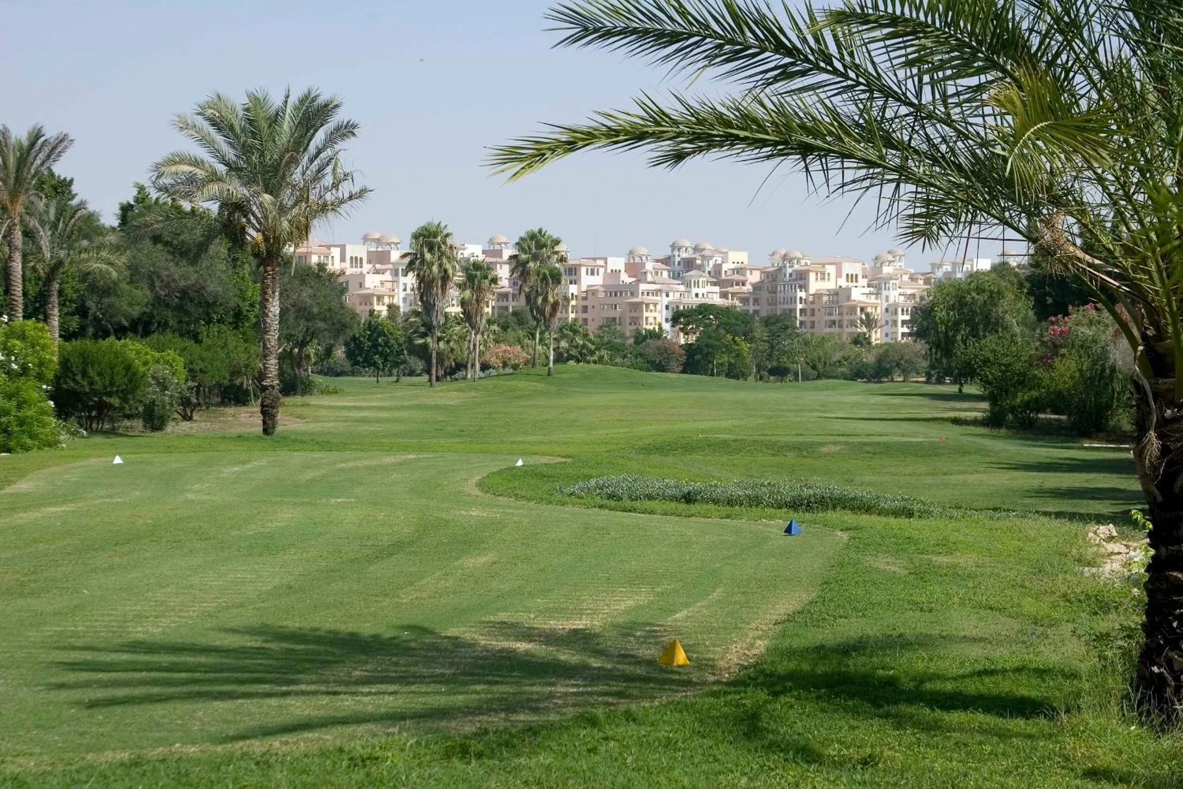 Facade/entrance in Swiss Inn Pyramids Golf Resort