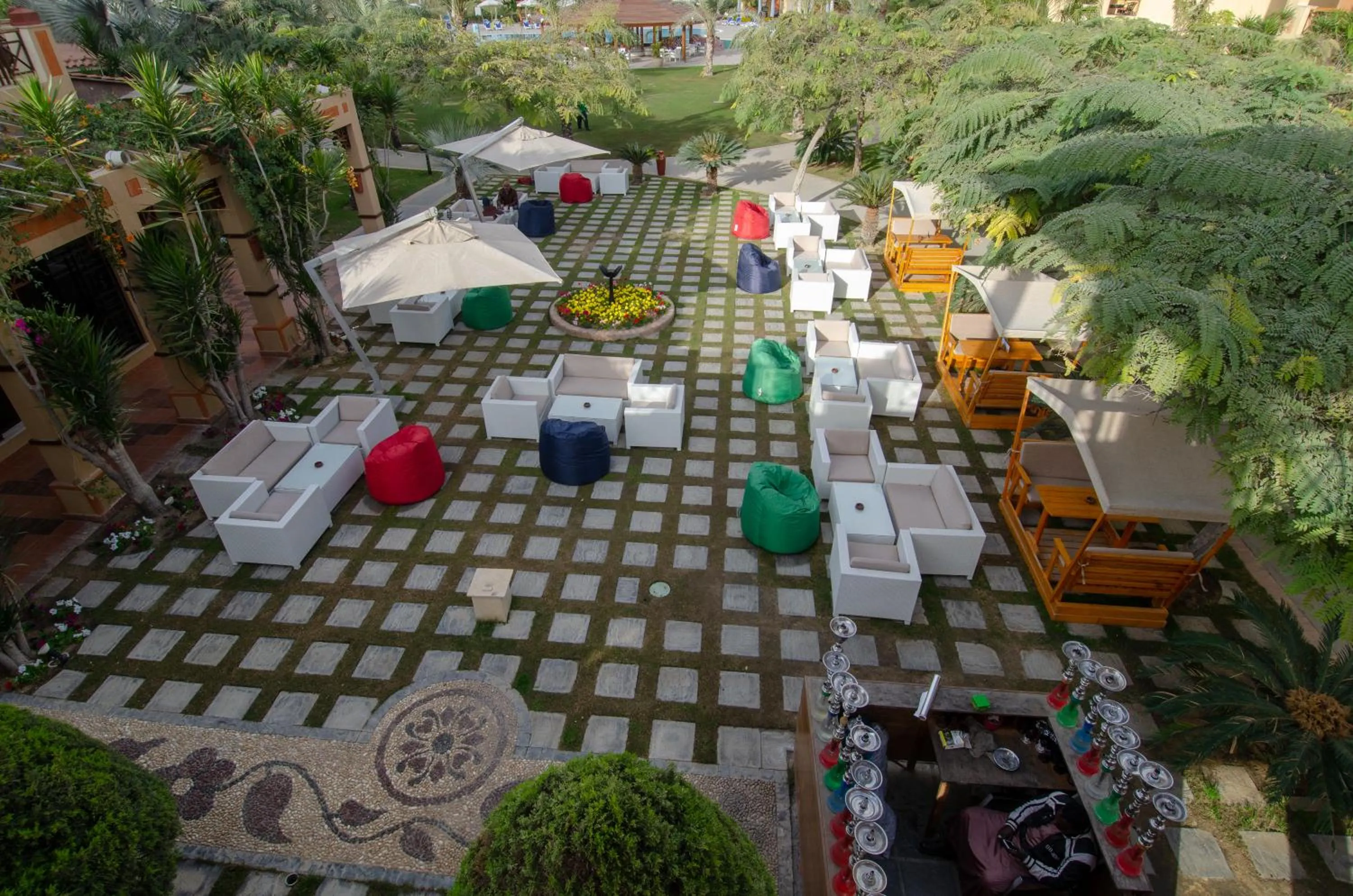 Garden in Swiss Inn Pyramids Golf Resort