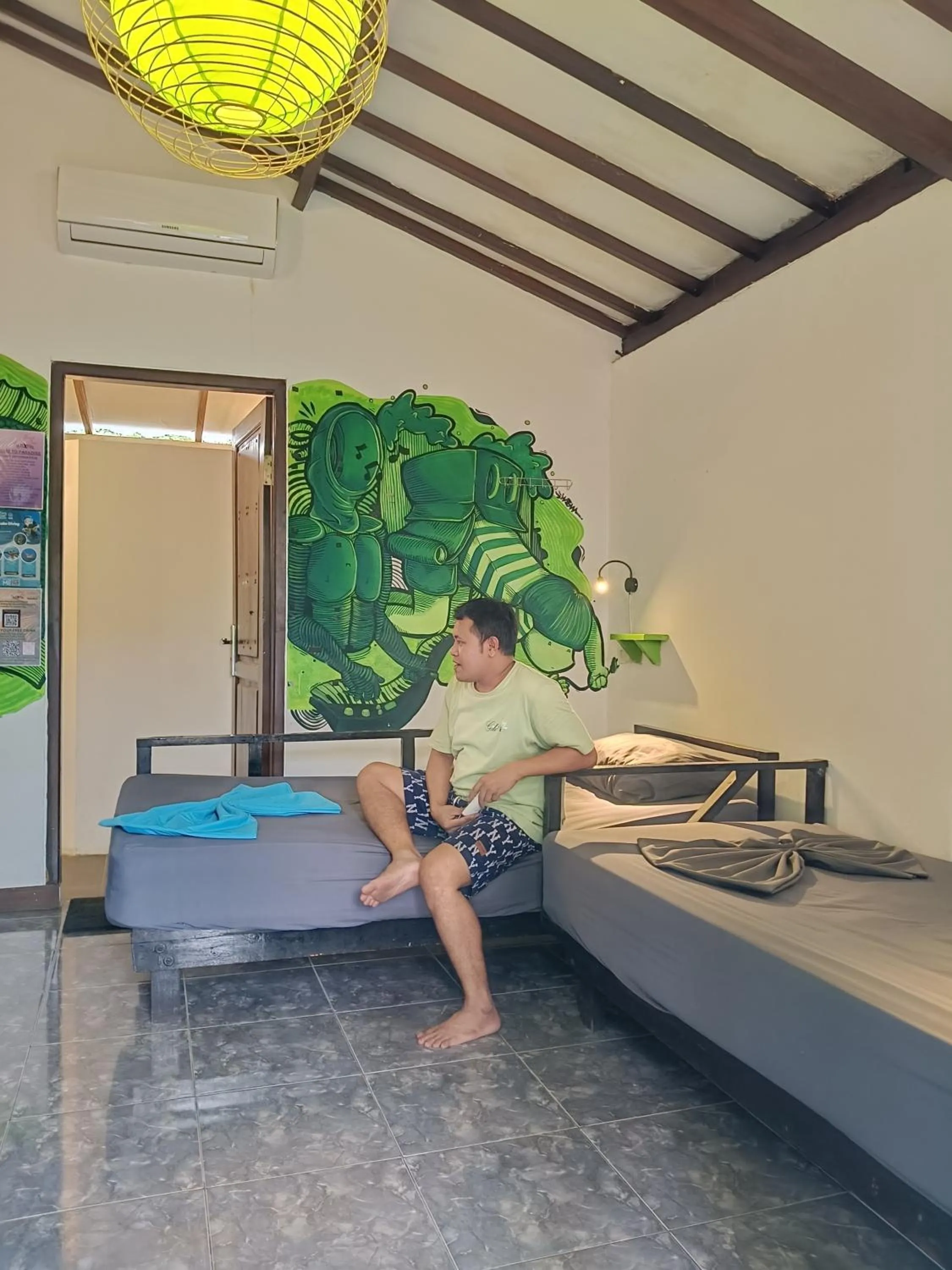 Bed in Gili Beach Bum Hostel