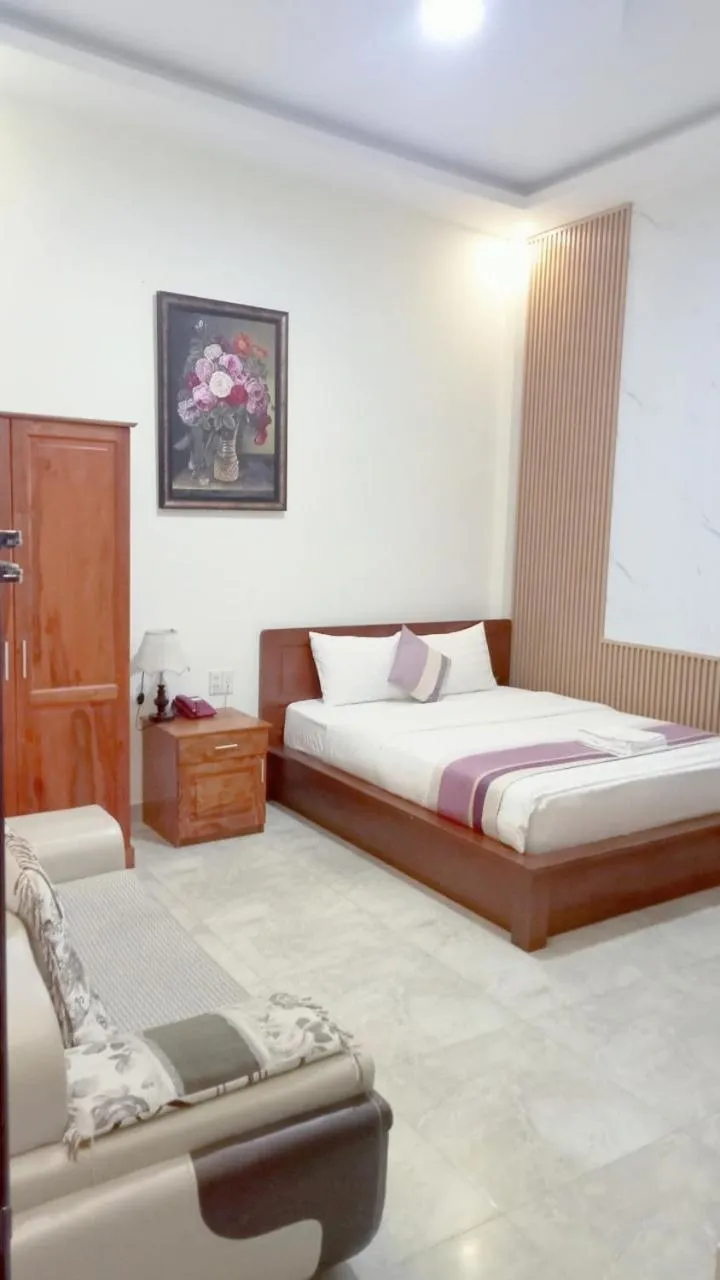 Bed in Hoang Quan Hotel