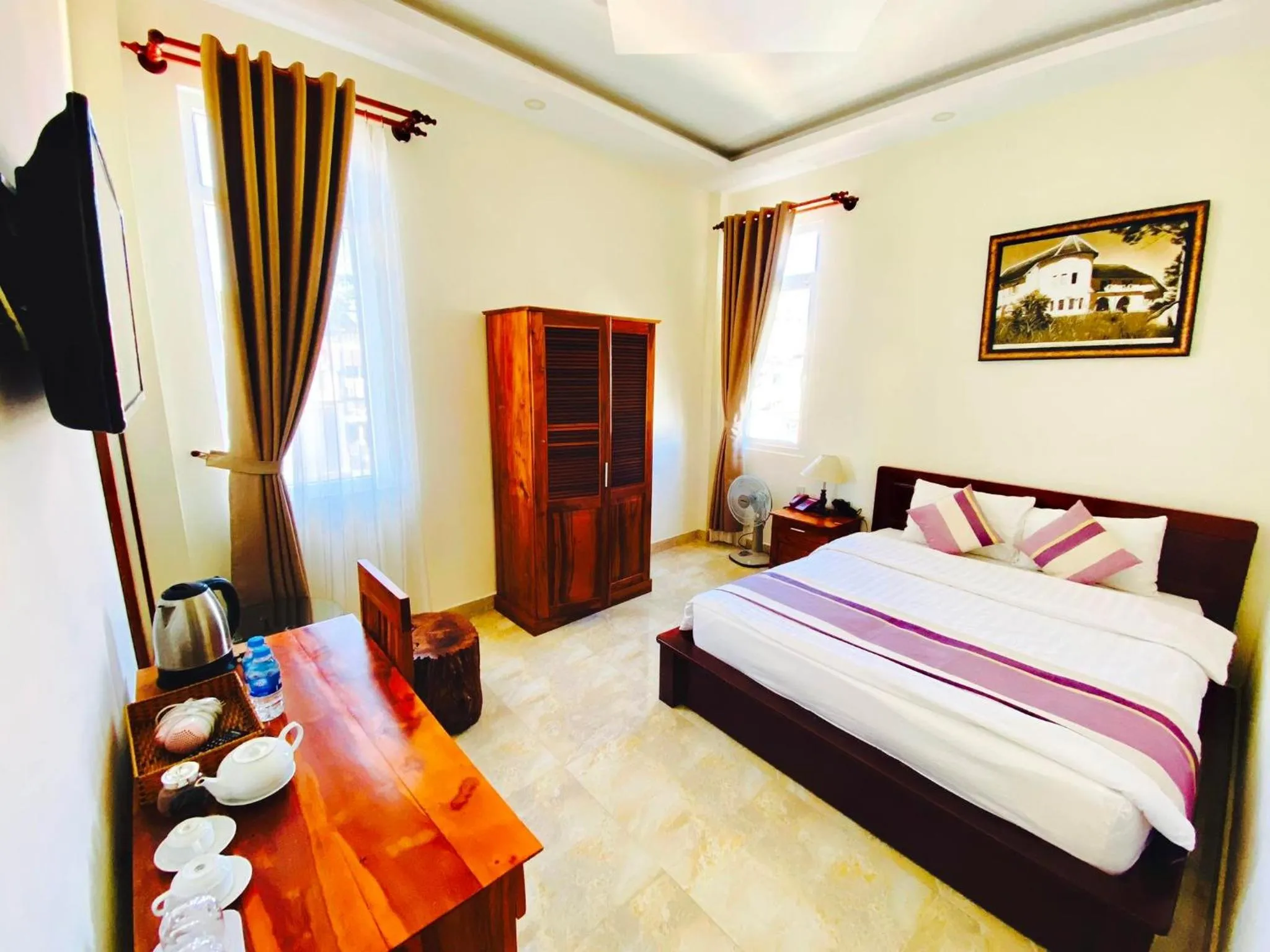 Bed in Hoang Quan Hotel