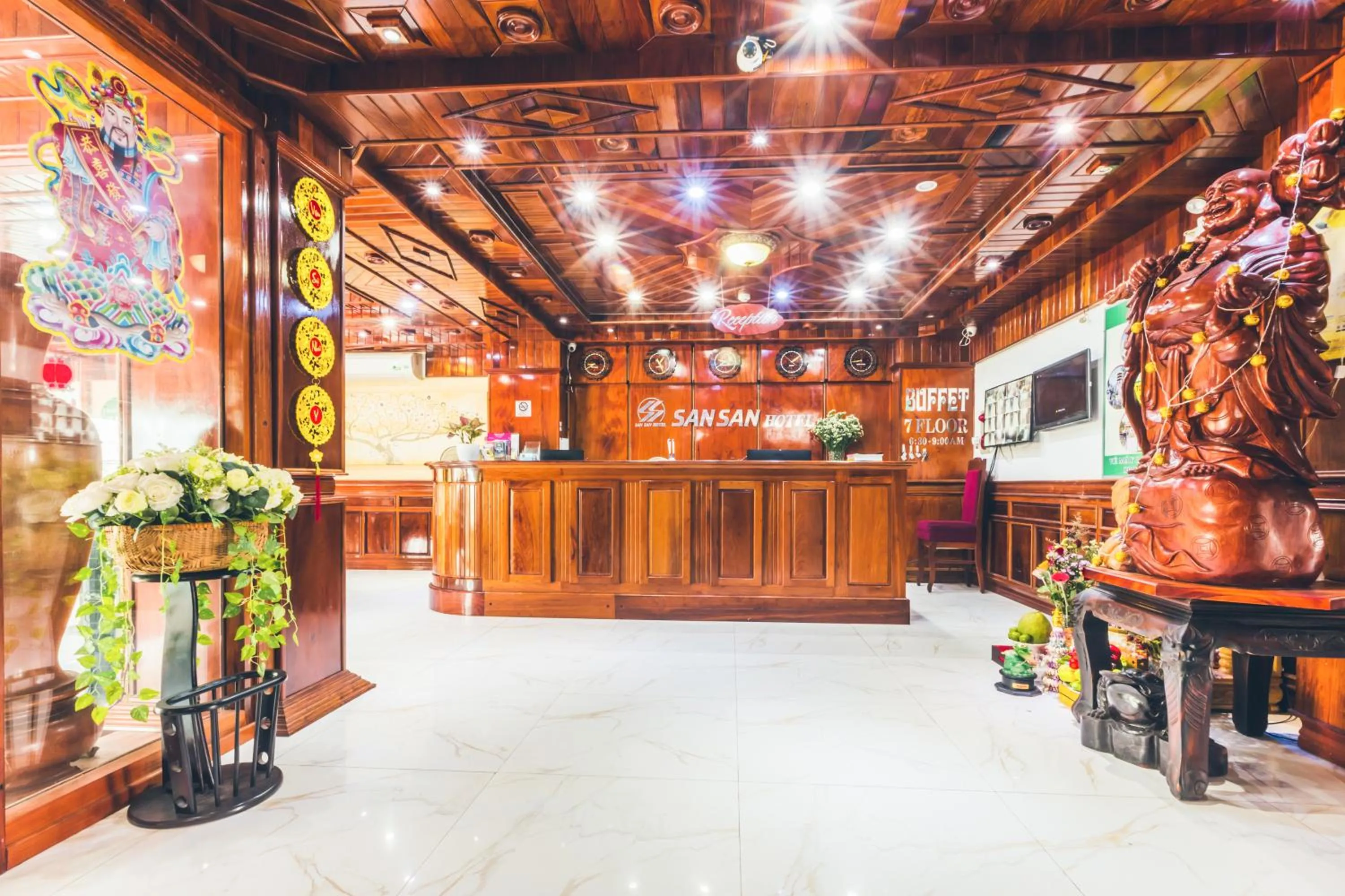 Lobby or reception in San San Hotel Da Nang