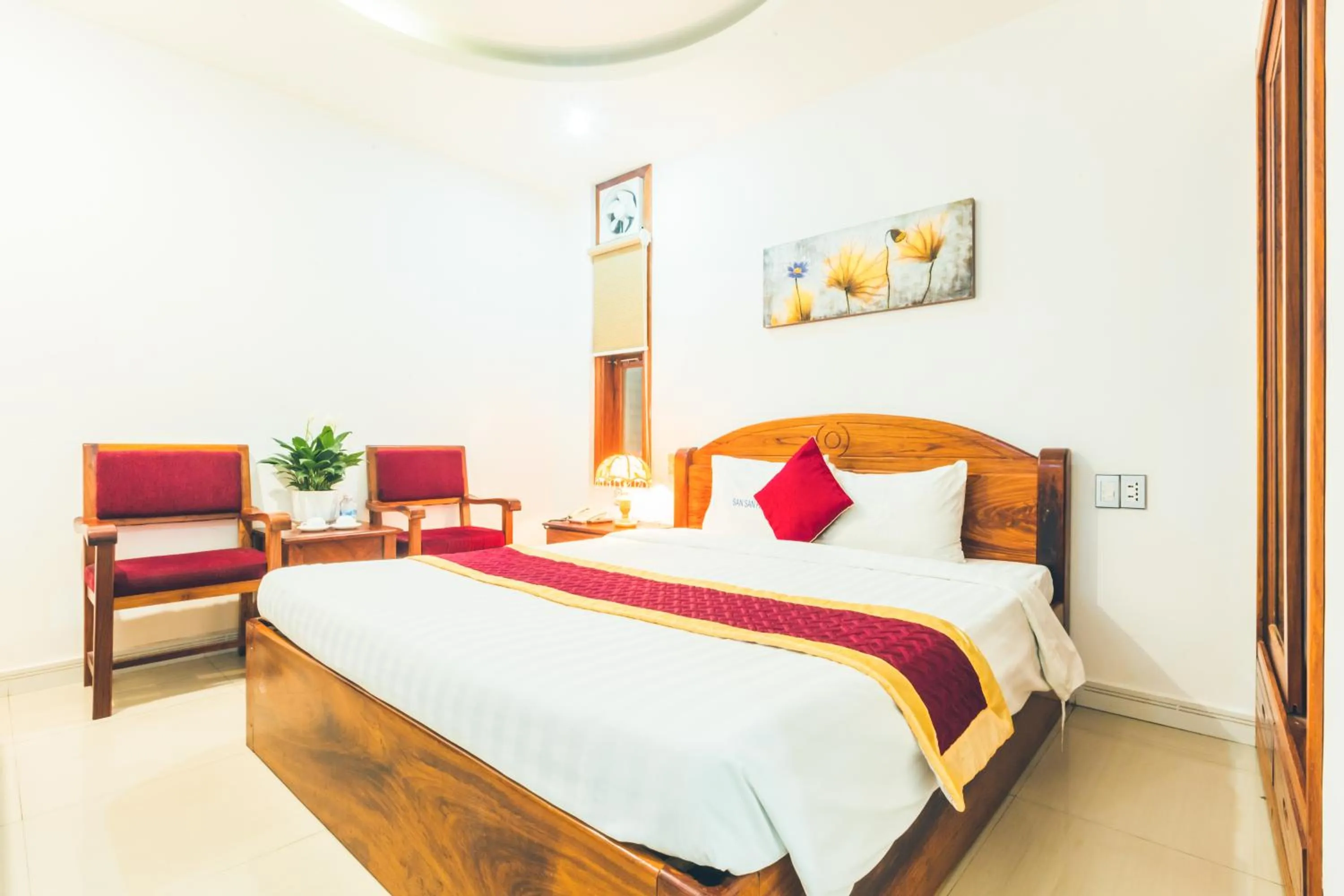 Bedroom, Bed in San San Hotel Da Nang